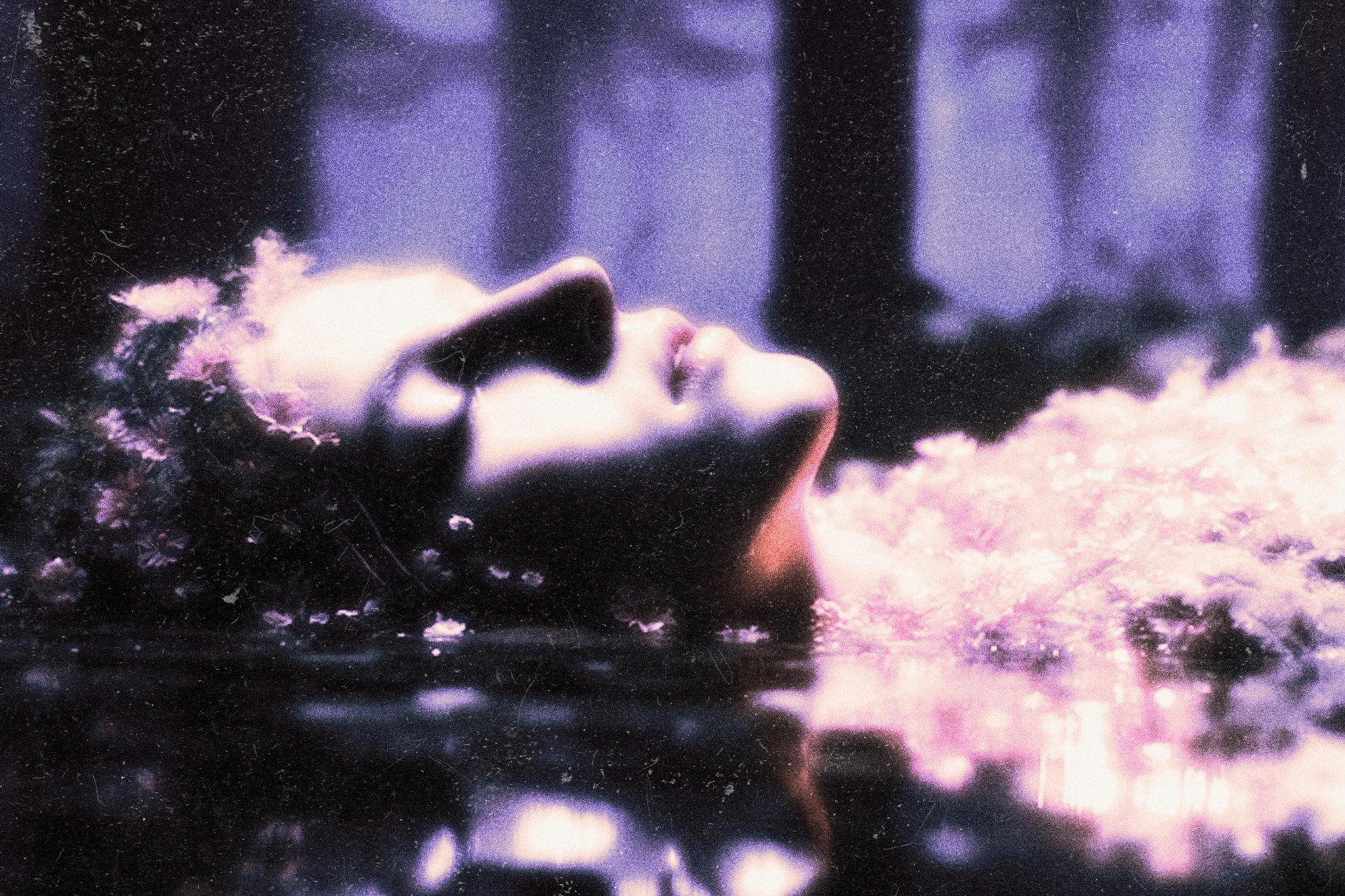 Purple Grain Glow Effect