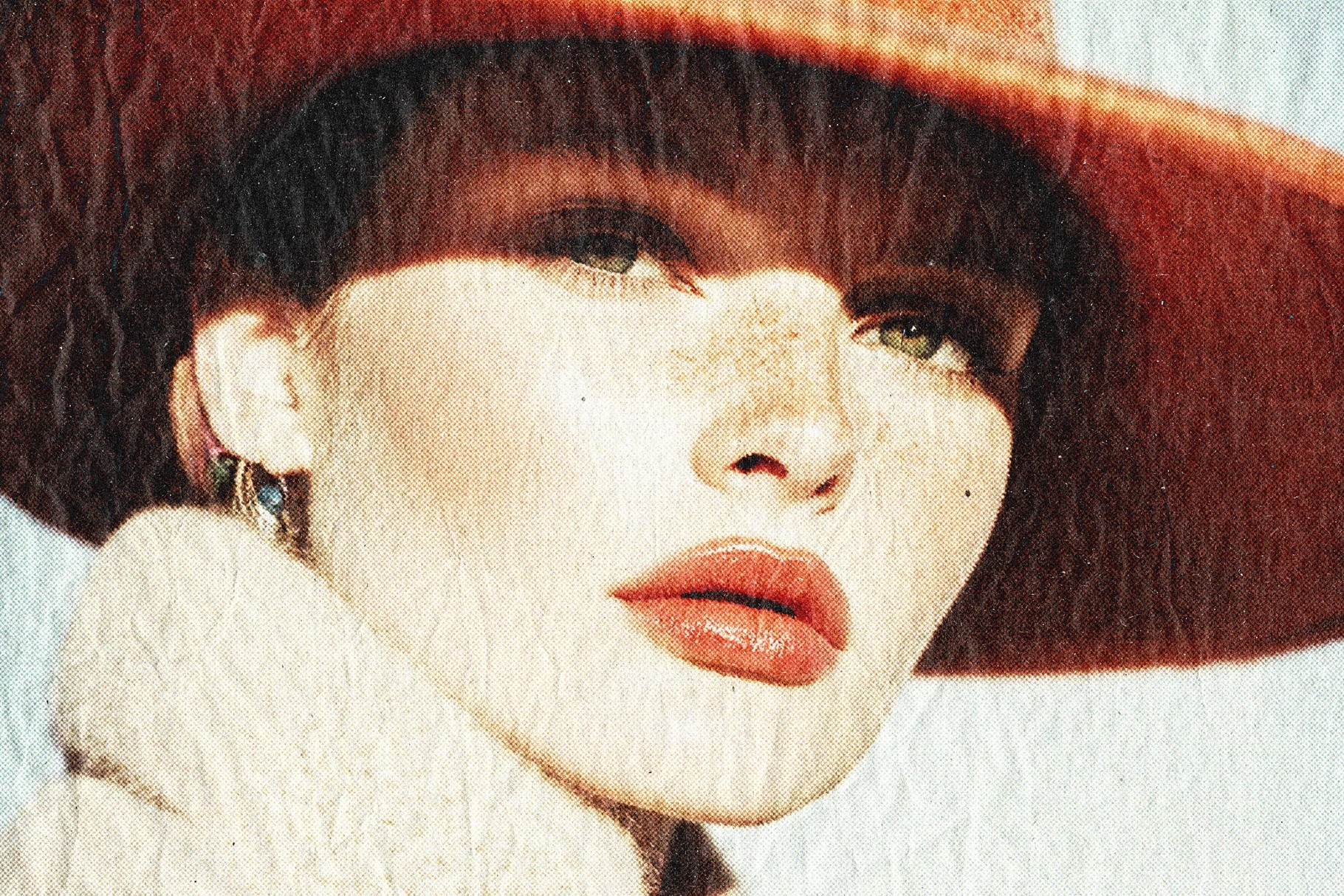 Old Print Photo Effect