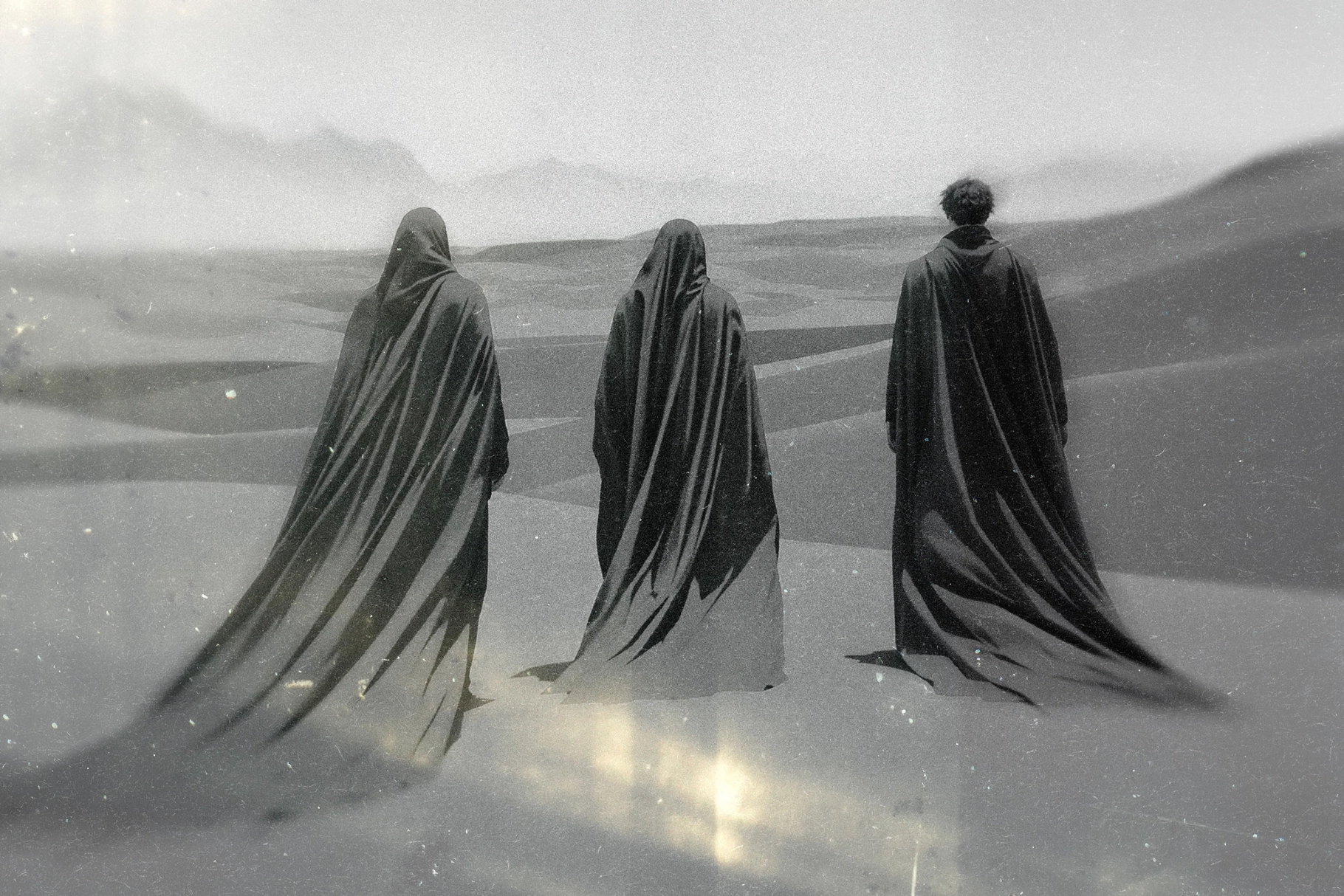 Blurred Cinematic Photo Effect