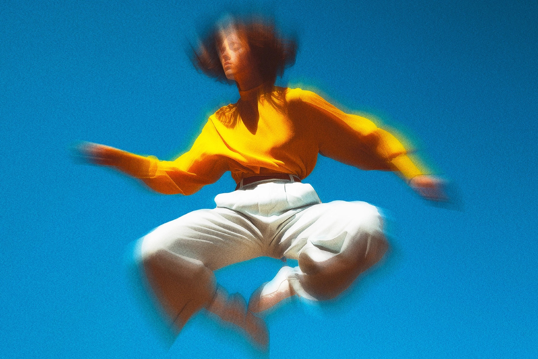 Blur Motion Photo Effect