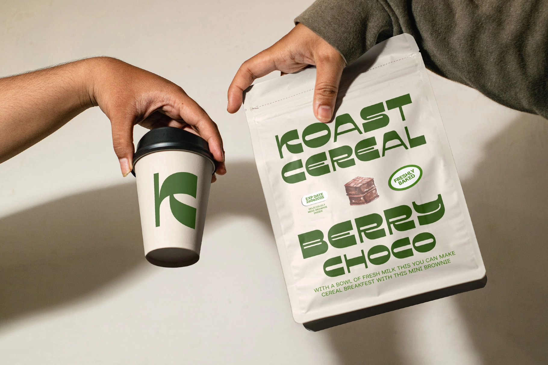 Quarkle - Retro Reverse Contrast Font