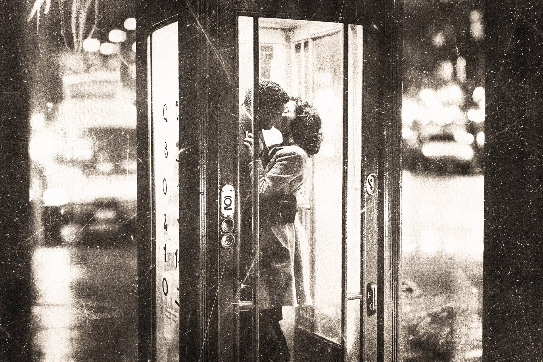 Dusty Overlay Photo Effect