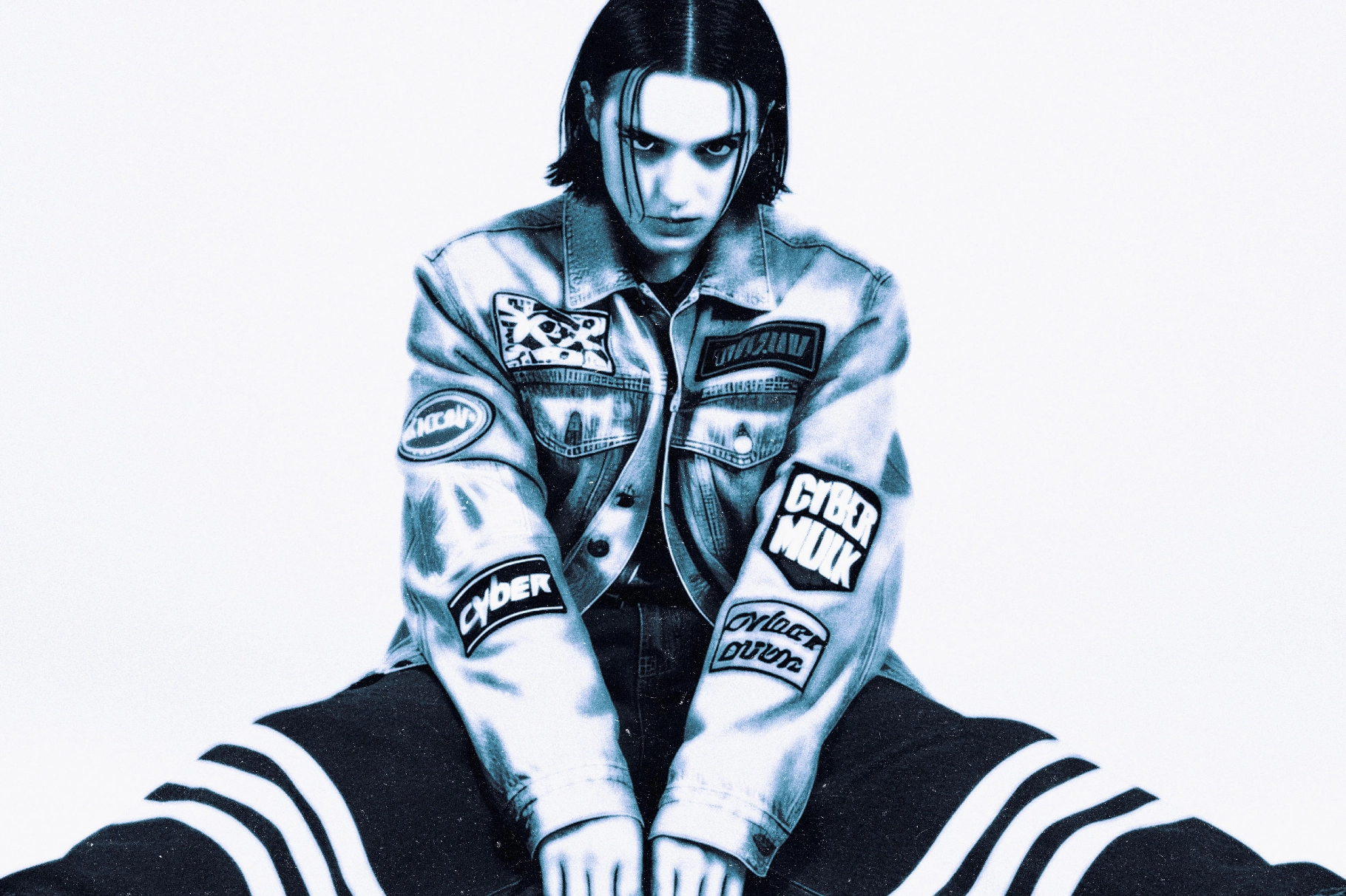 Y2K Frozen Photo Effect