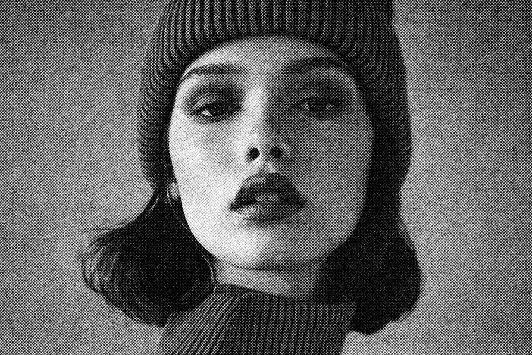 Retro Halftone Photo Effect