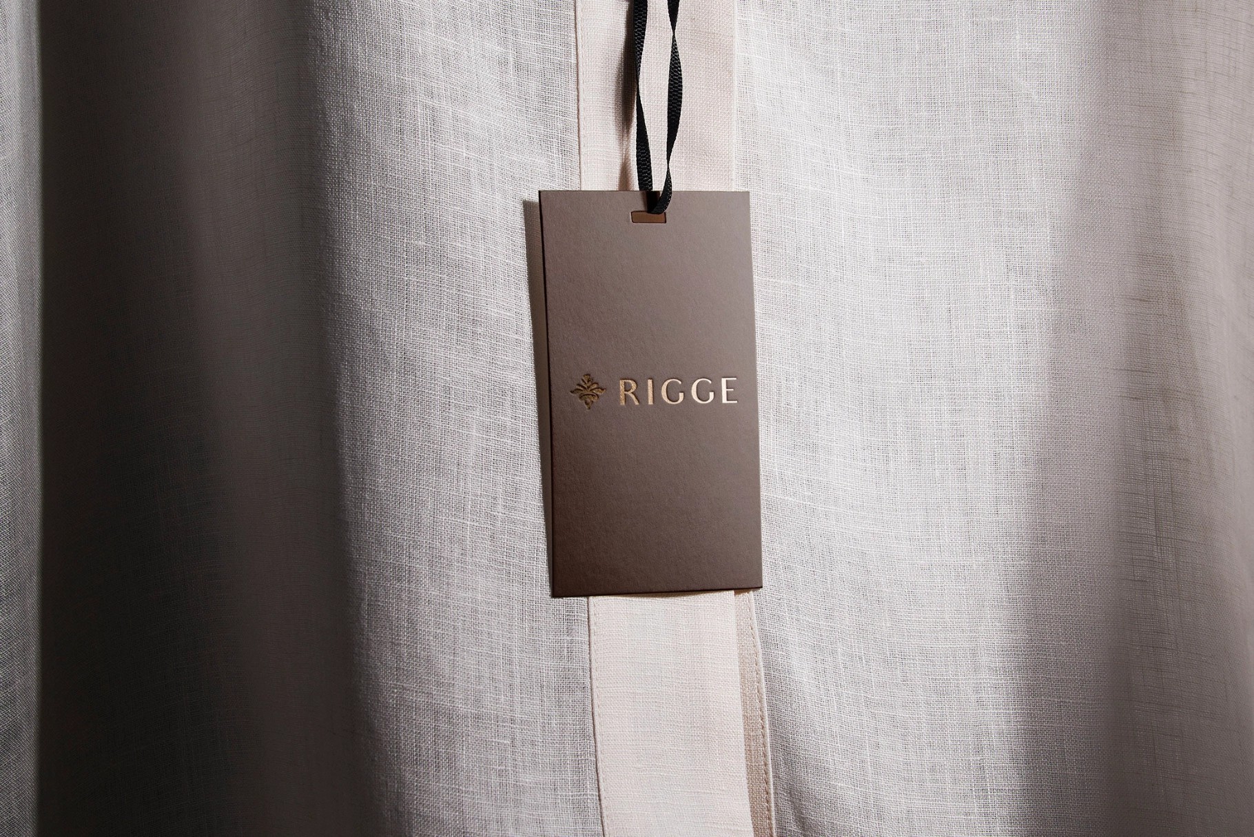 Ribbon-Loop Swing Tag Mockup