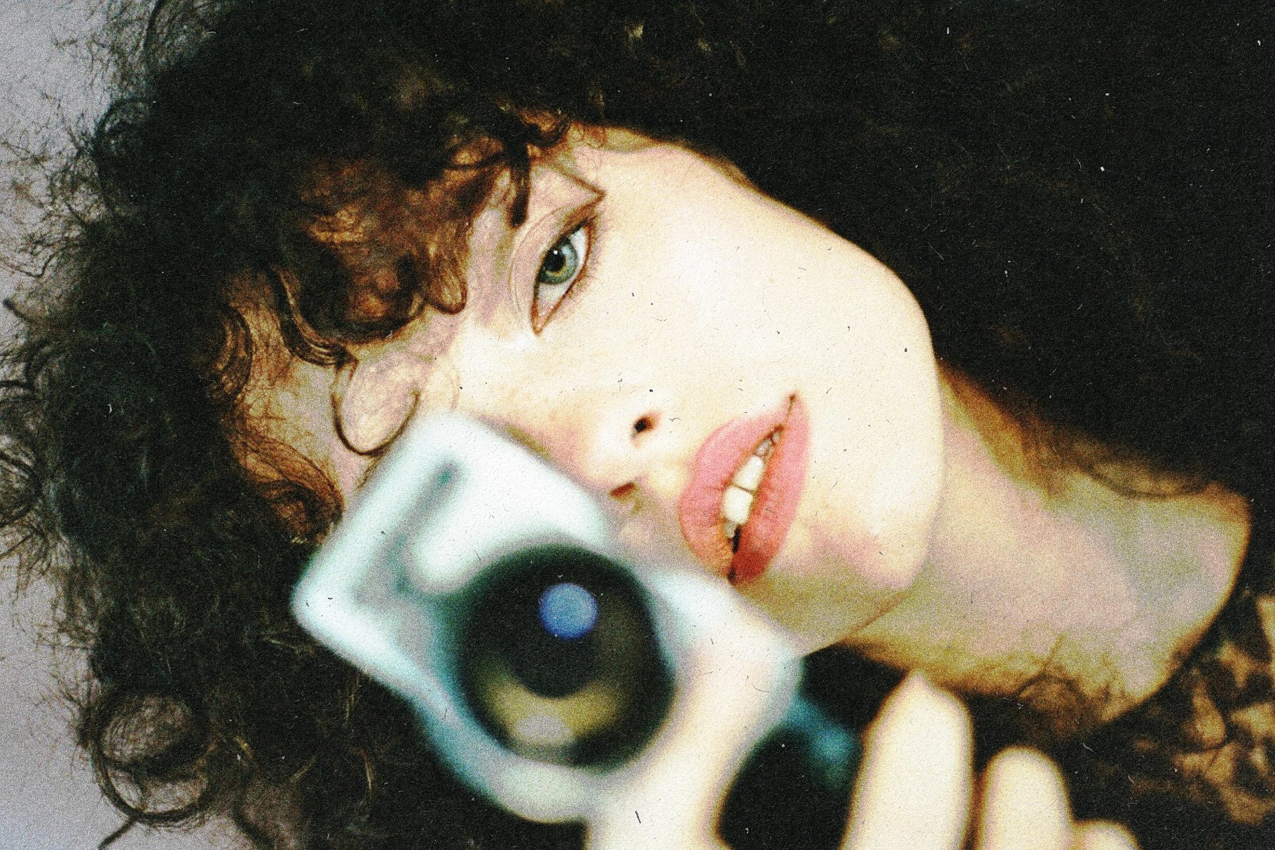 Grain Paper Print Photo Effect