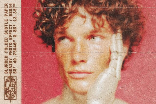 Blurred Folded Paper Photo Effect