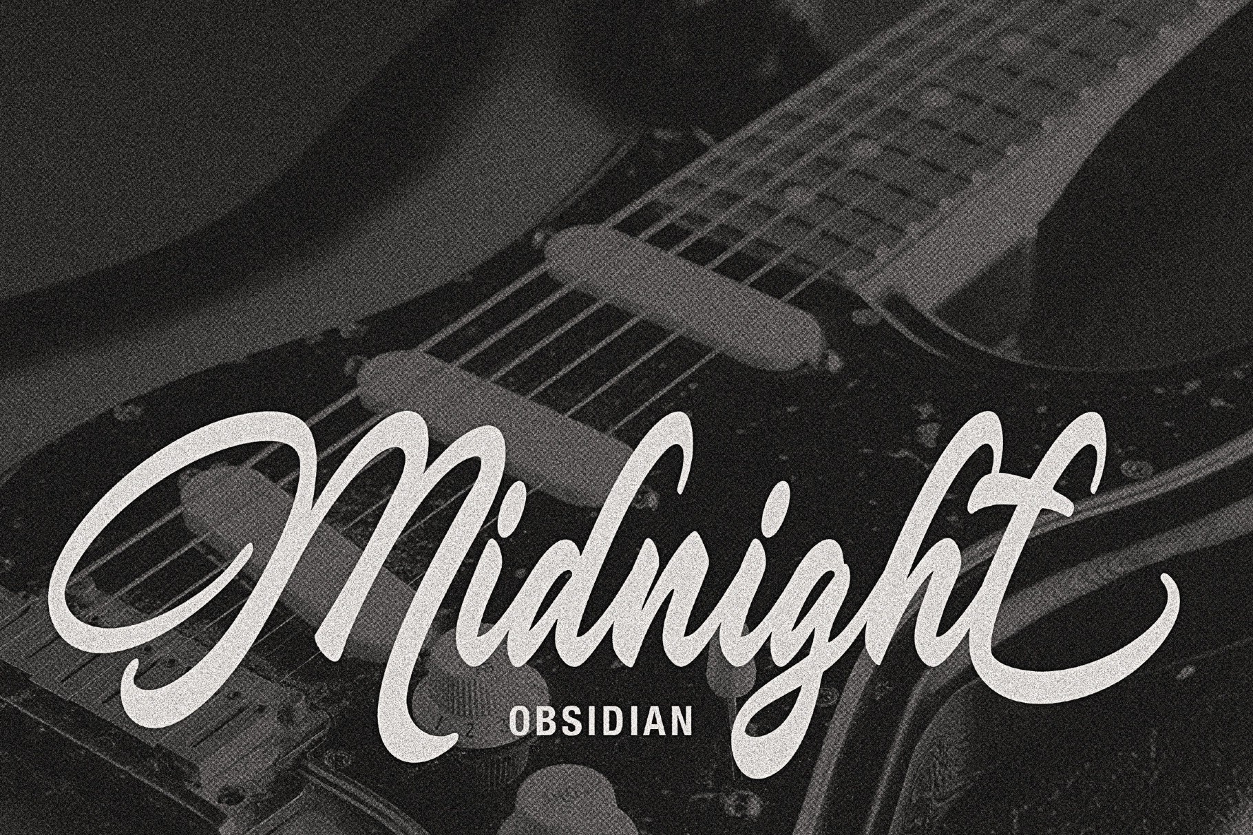 Almanta – A Stylish Bold Script Font