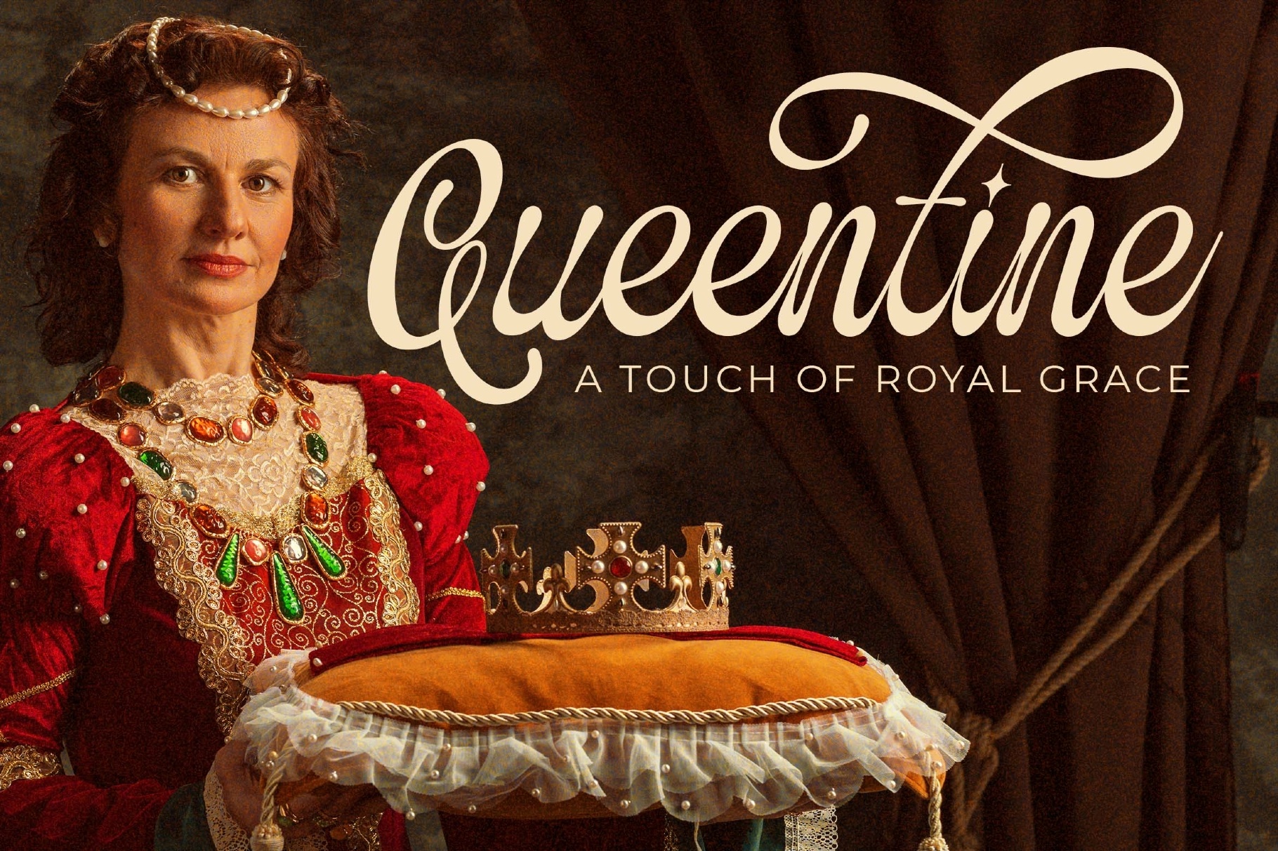 Ovelyned a Calligraphy Script Font