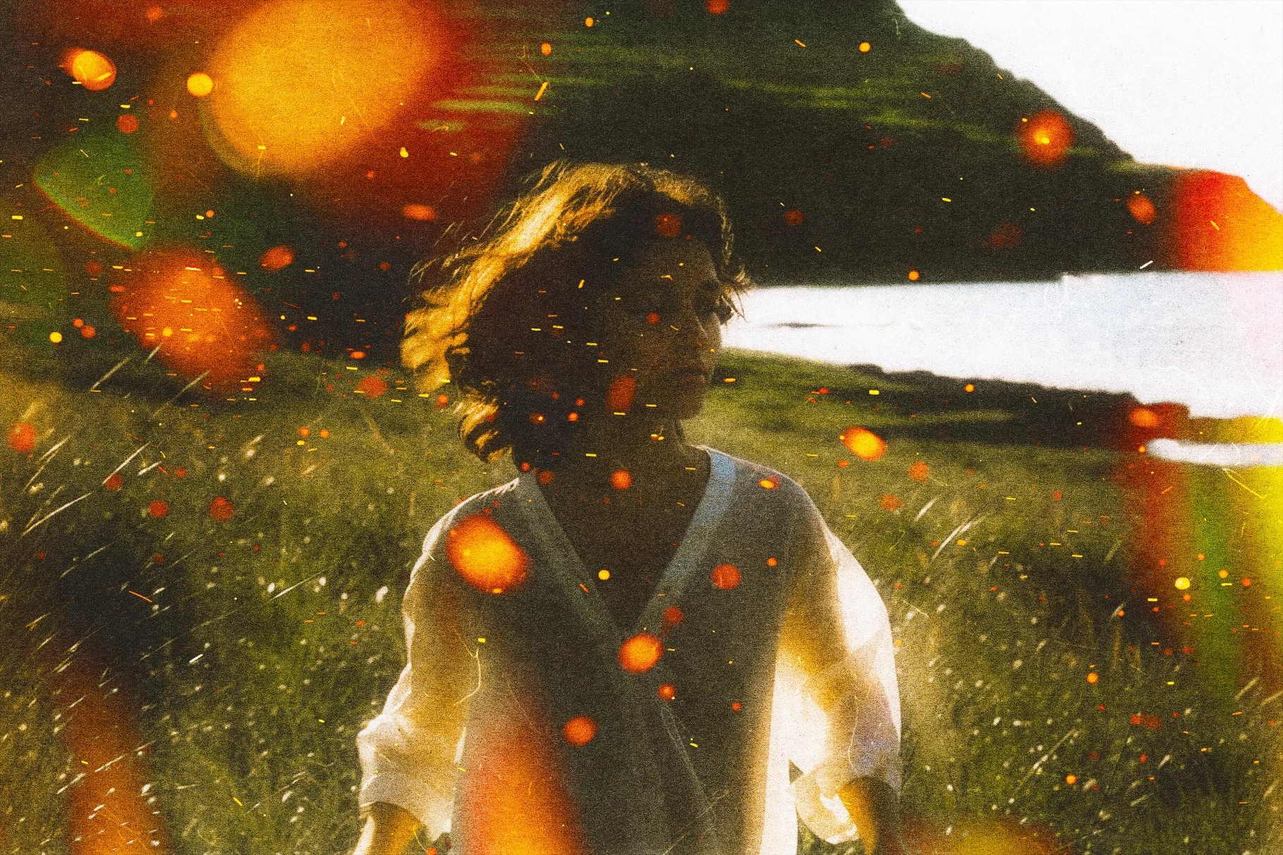 Warm Light Leak Photo Effect