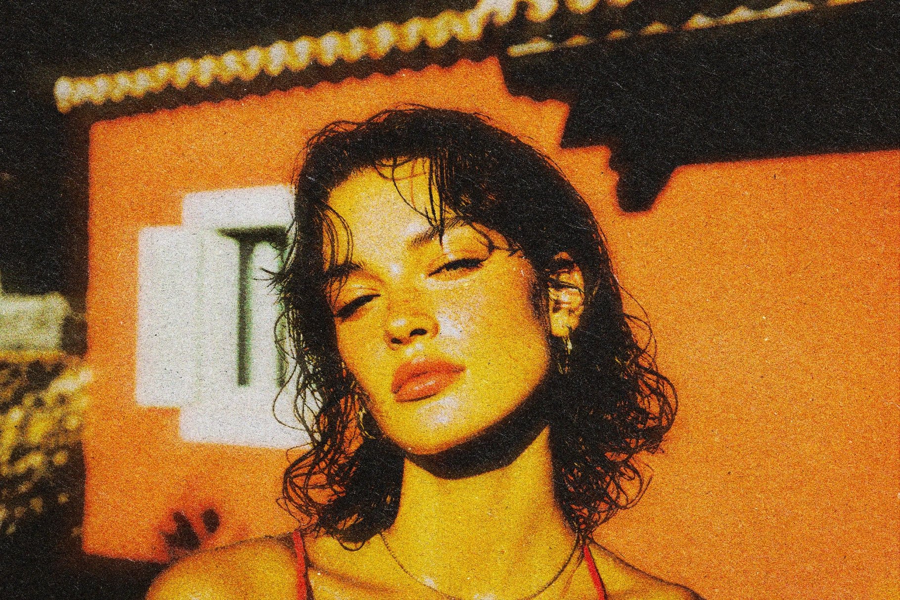 Nostalgic Core Photo Effect