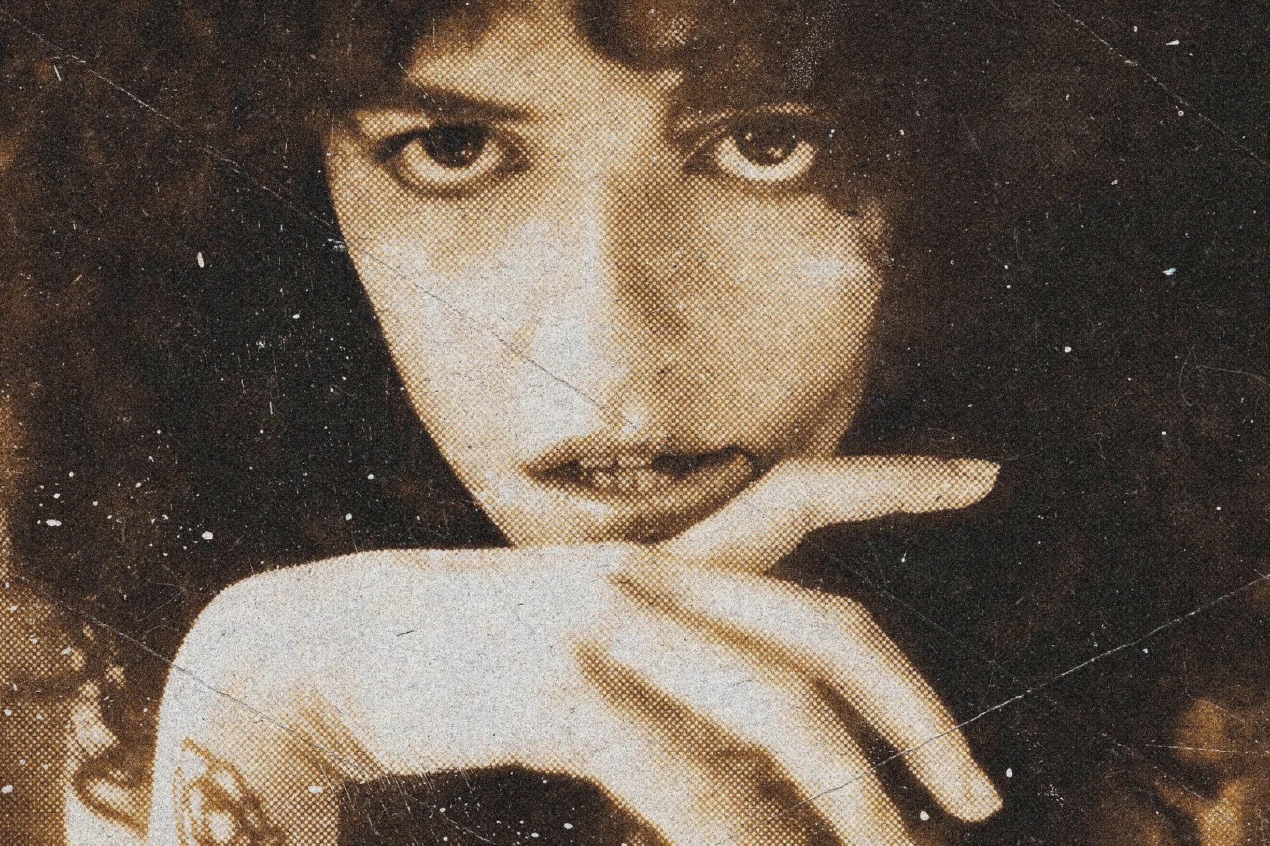 Monochrome Noise Photo Effect