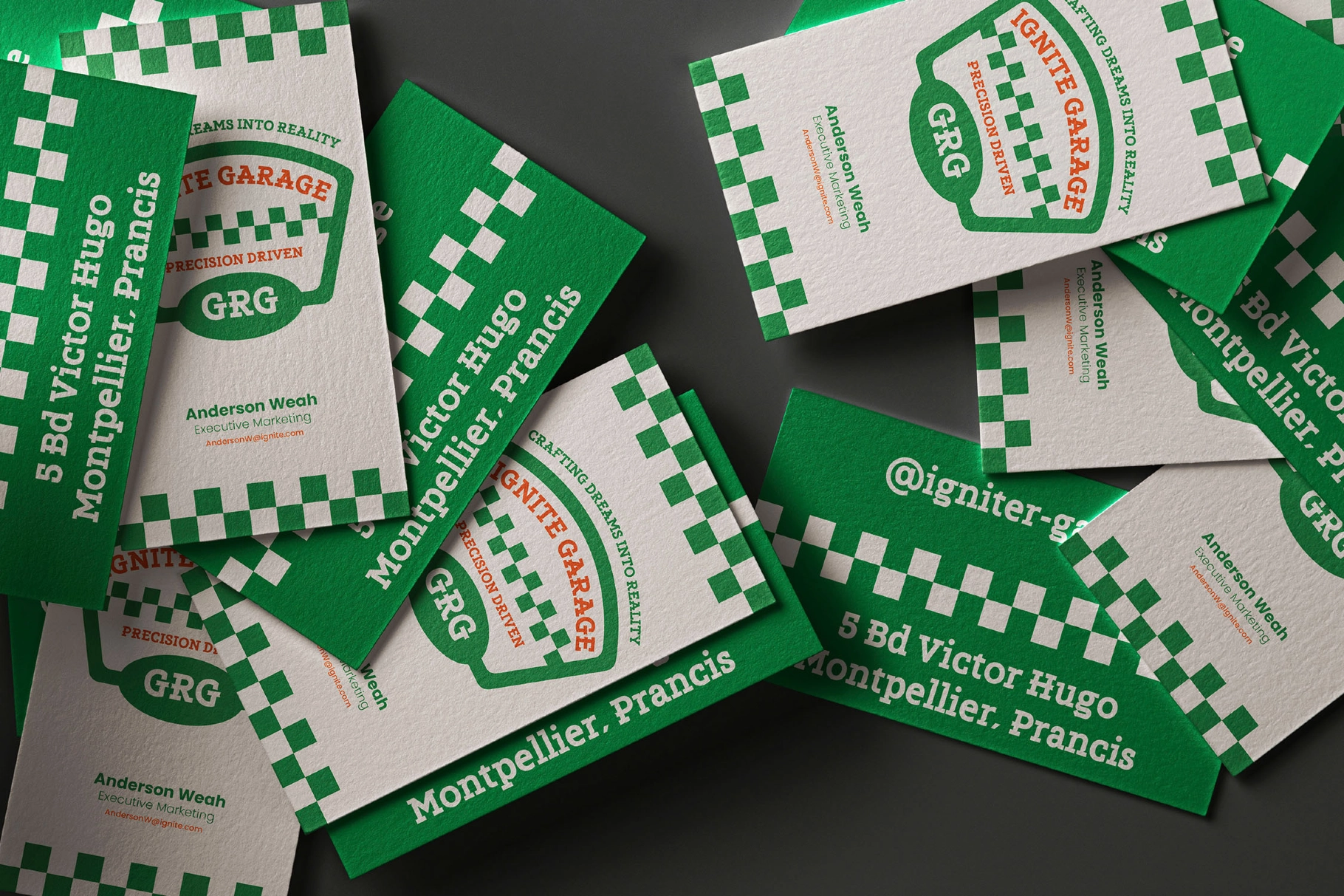 Ride & Hike - Slab Serif Font