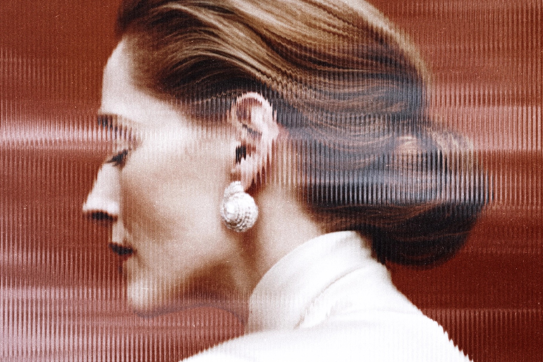 Distort Glass Photo Effect