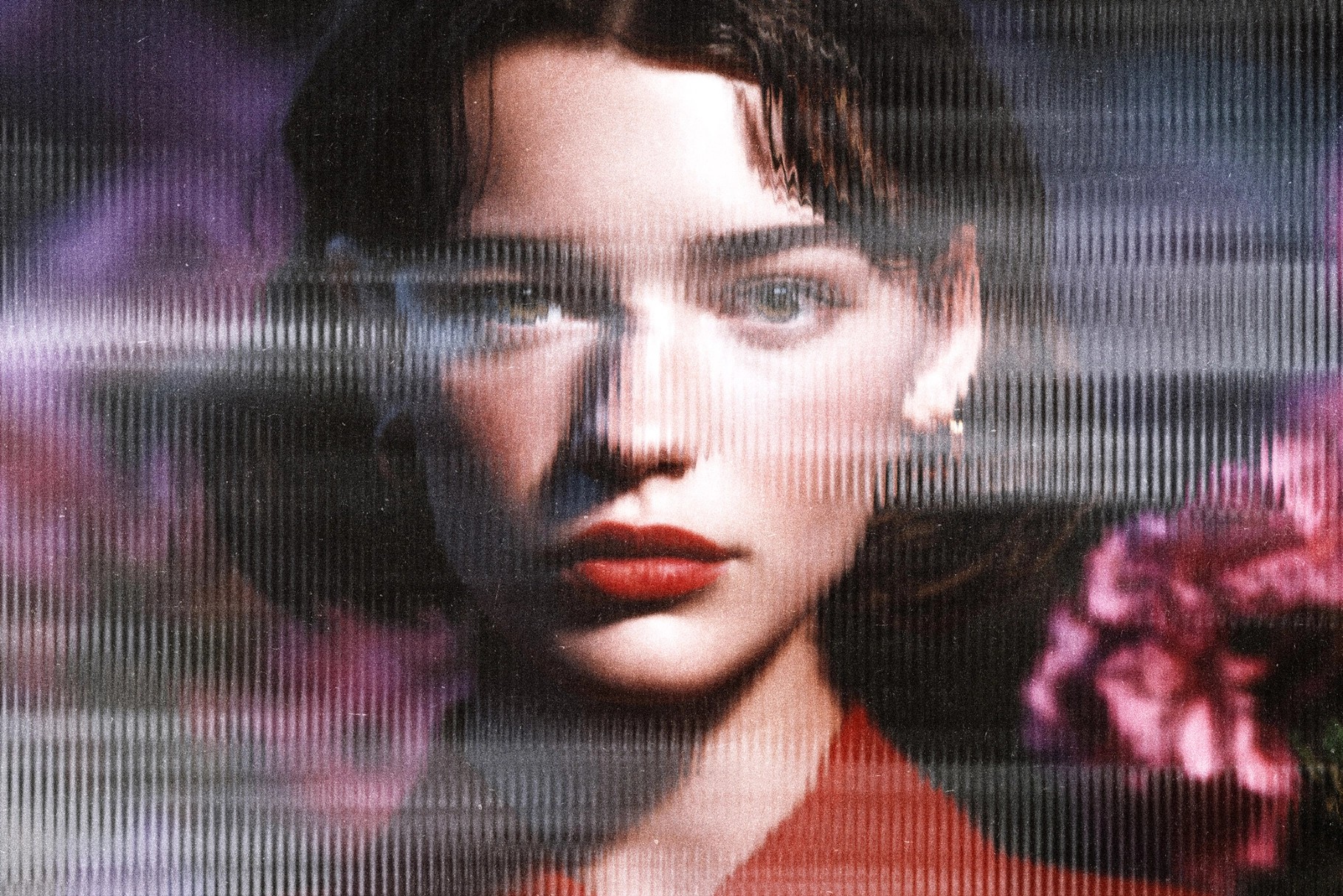 Distort Glass Photo Effect