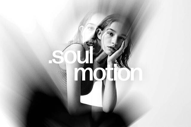 Soul Motion Blur Photo Effect