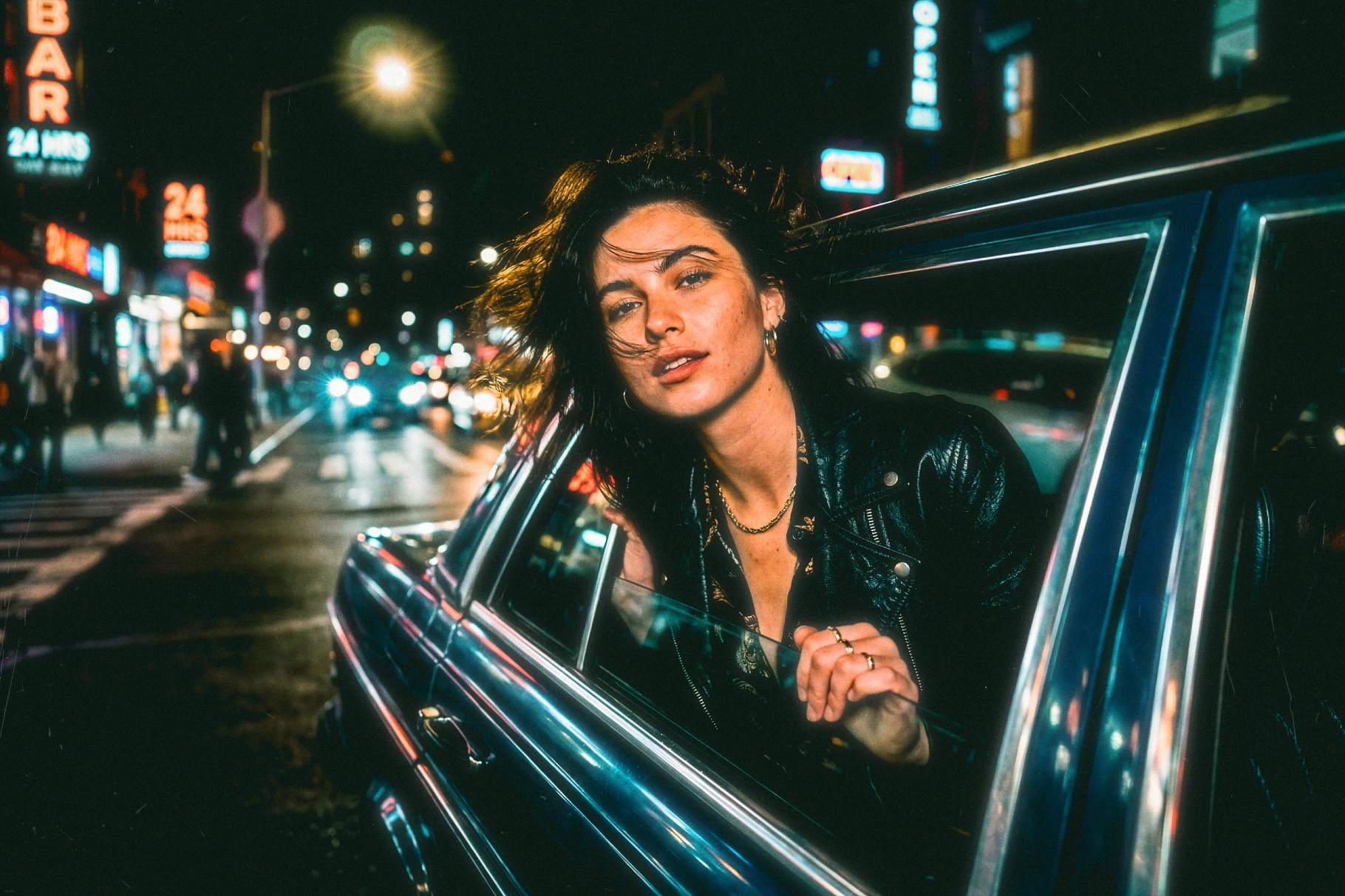 Cinematic Soft Glow Photo Effect