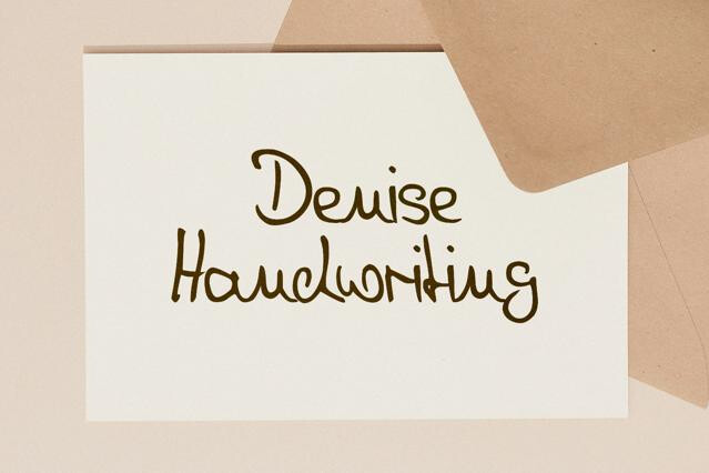 Denise Handwriting Font