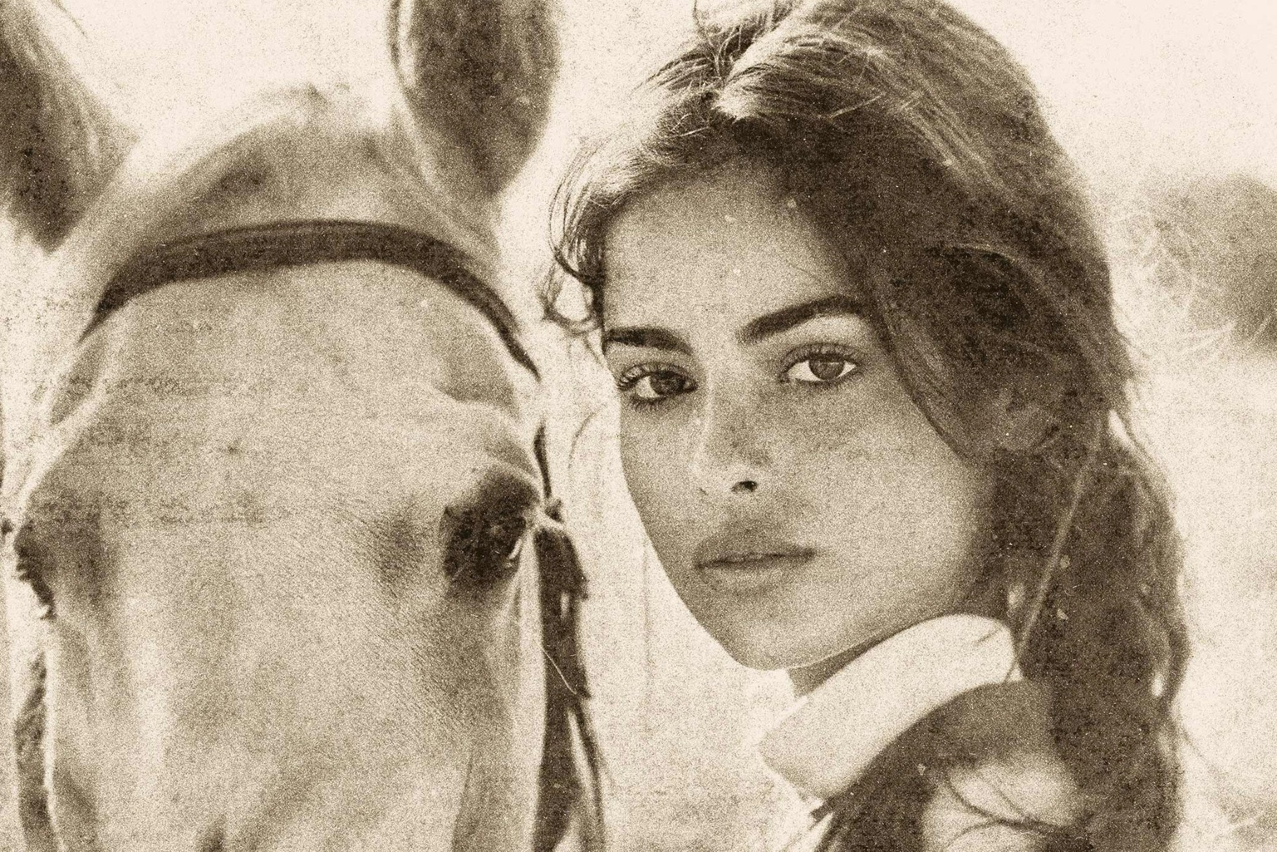 Vintage Print Photo Effect