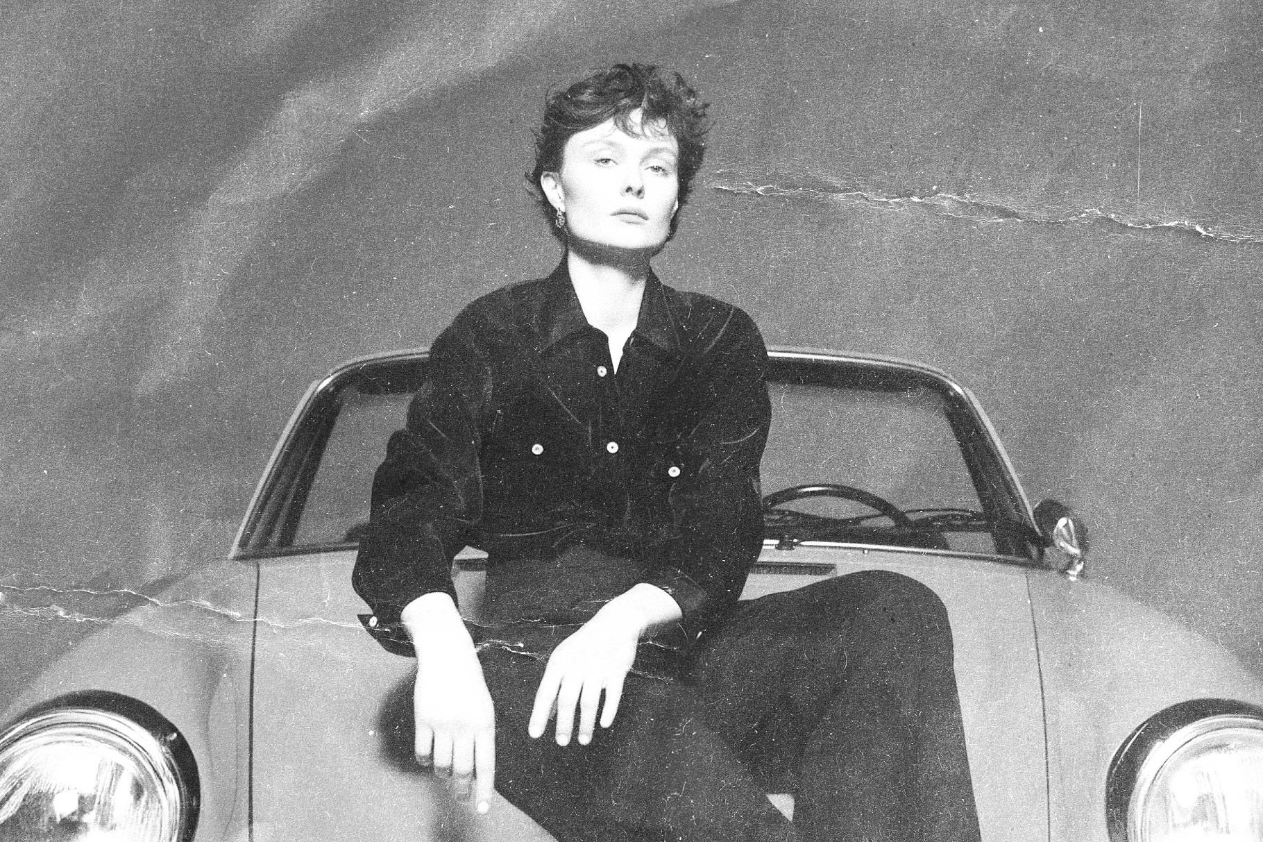 Folded Paper Overlay Effect