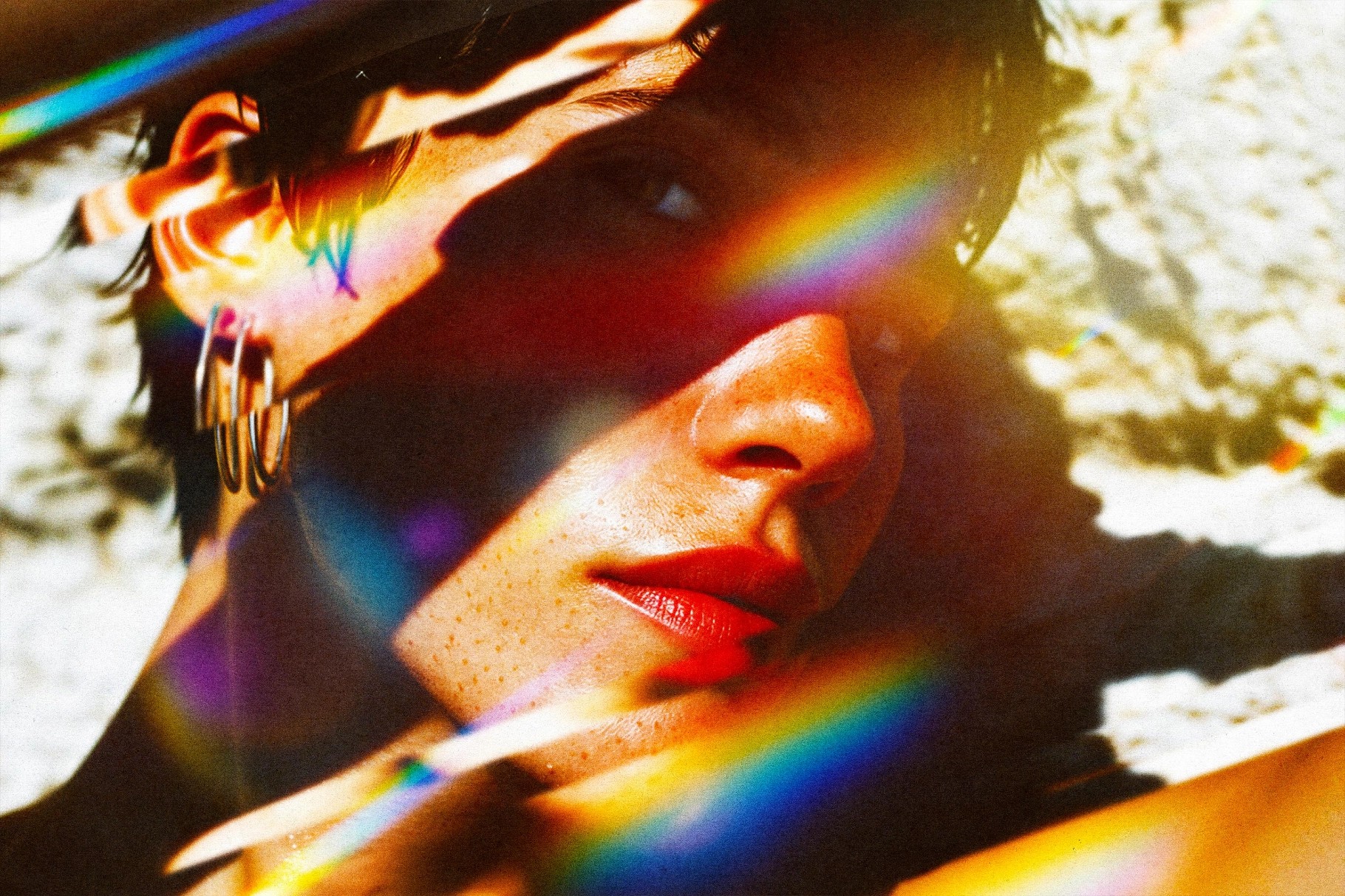 Retro Prism Card Photo Effect