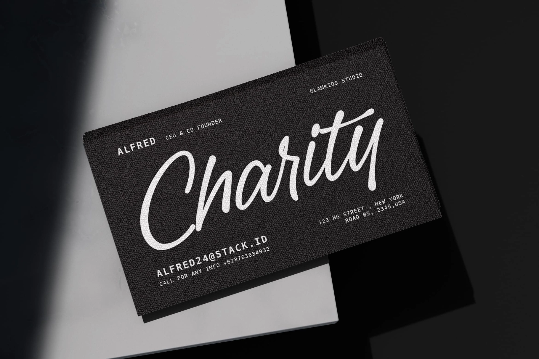 Hopstely Script – Handwritten Script Font