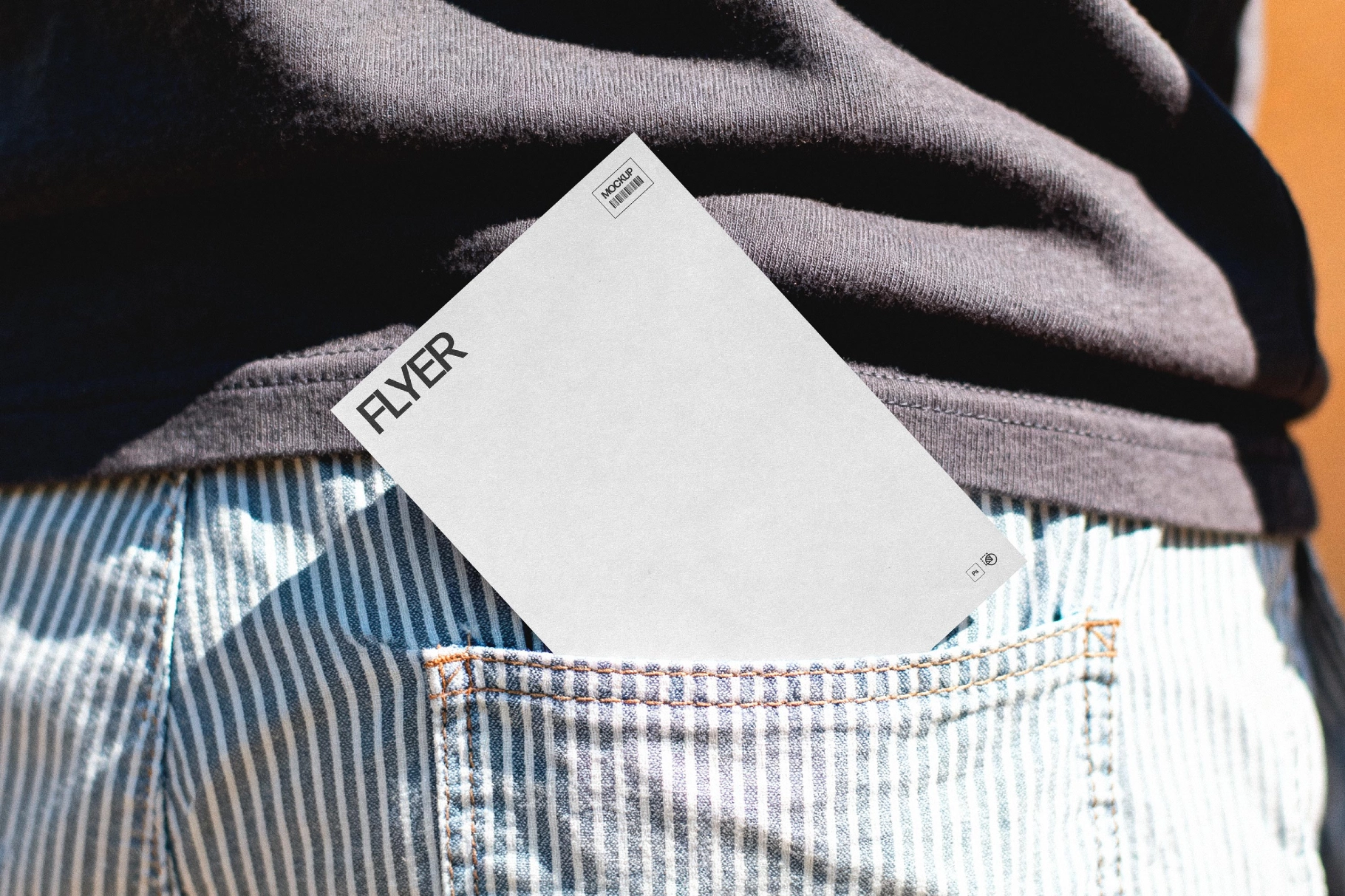 Flyer Mockup in Pocket