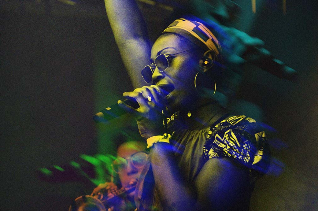 Prism Distortion Effect for Posters