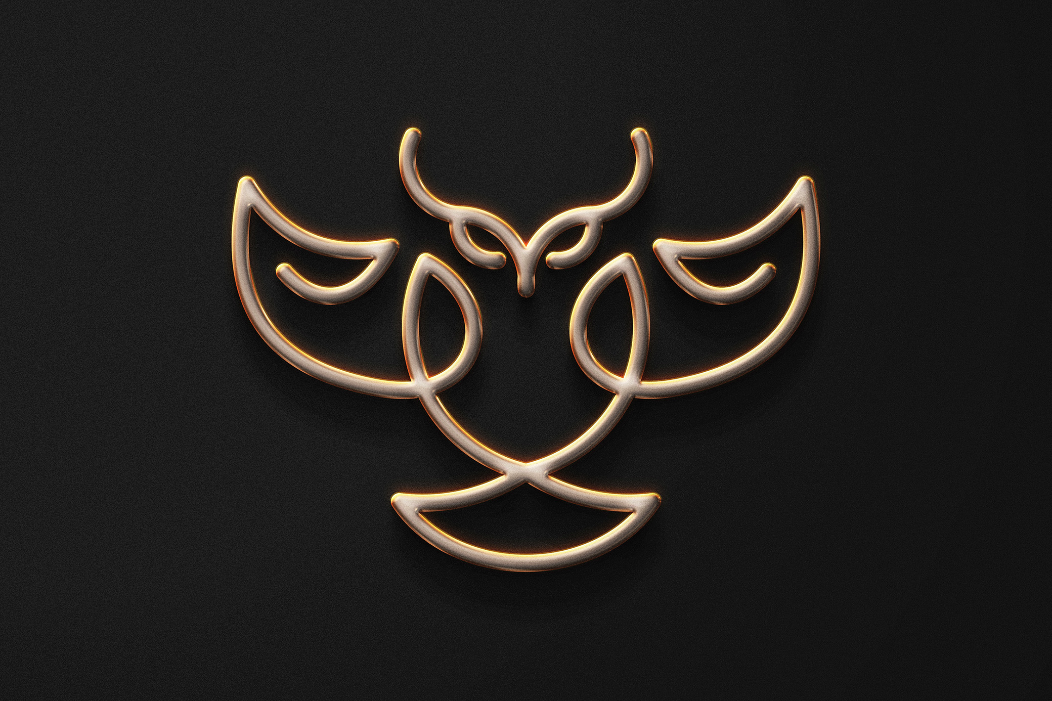 Deluxe Realistic Chrome Mockups