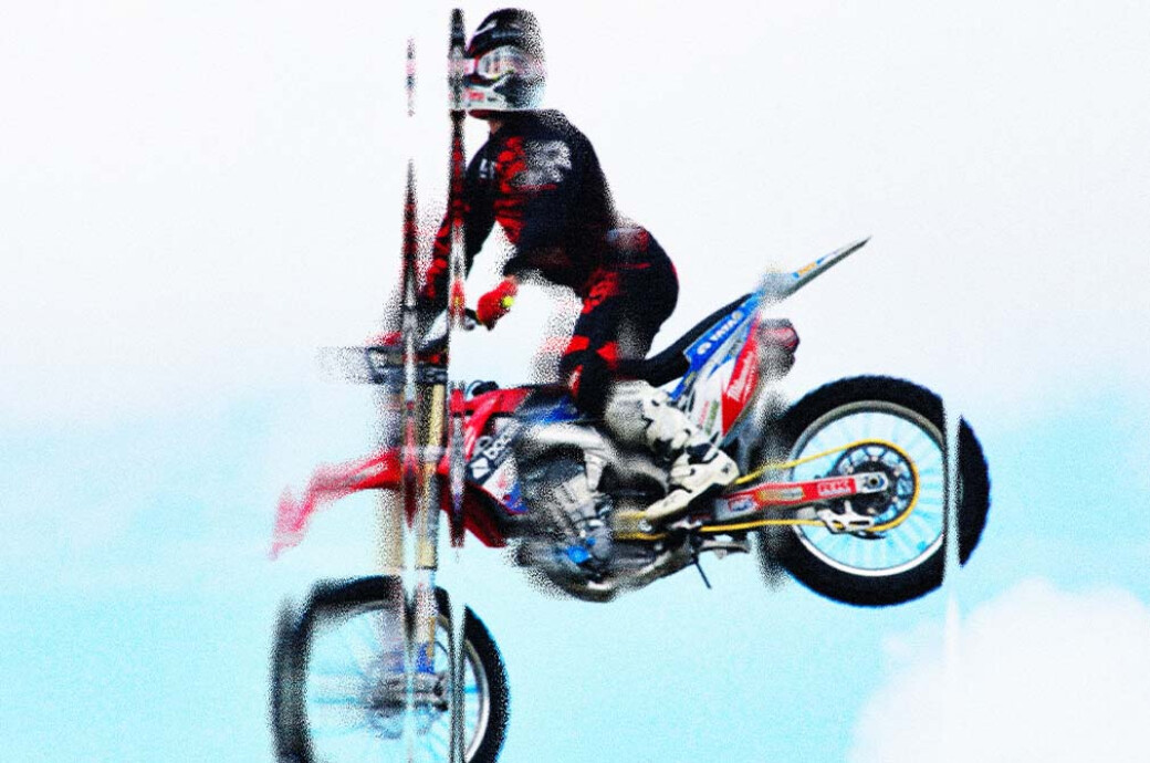 Distortion Photo Effect