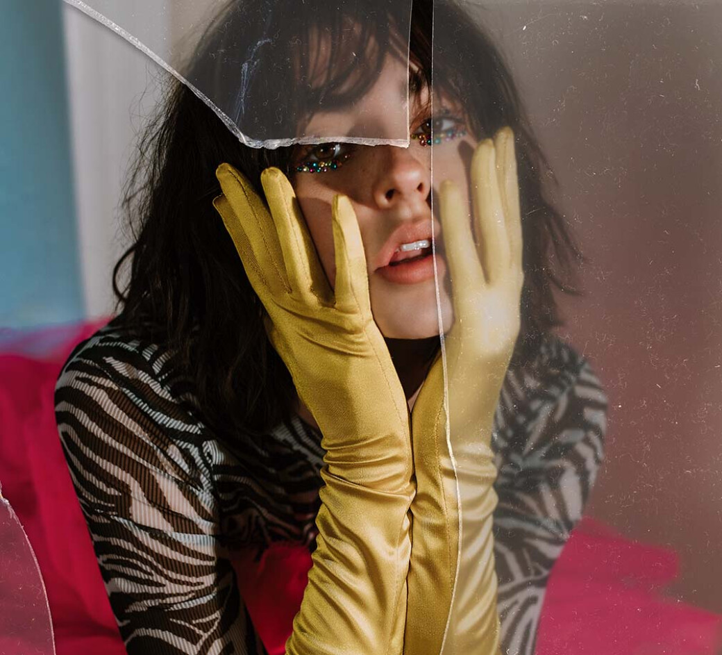 BROKEN GLASS Textures & Mockups Vol.2