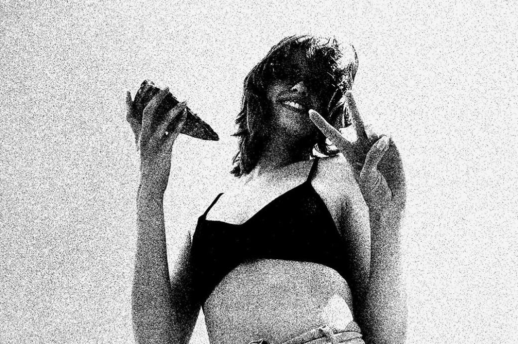 Risograph Grain Photo Effect