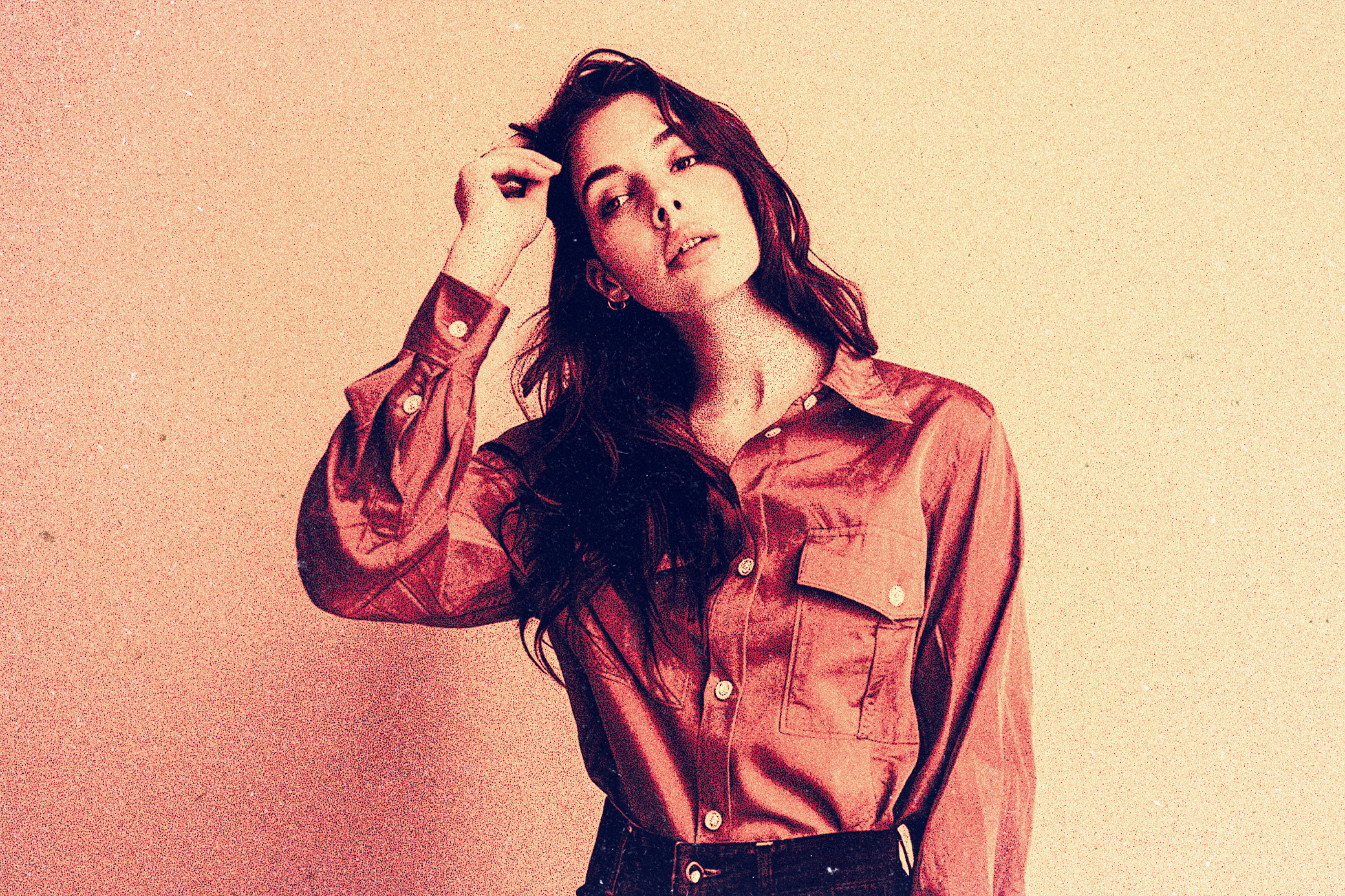 Download Retro Grainy Duotone Photo Effect