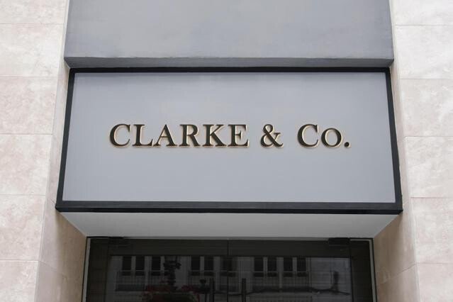 Modern Facade Sign Mockup