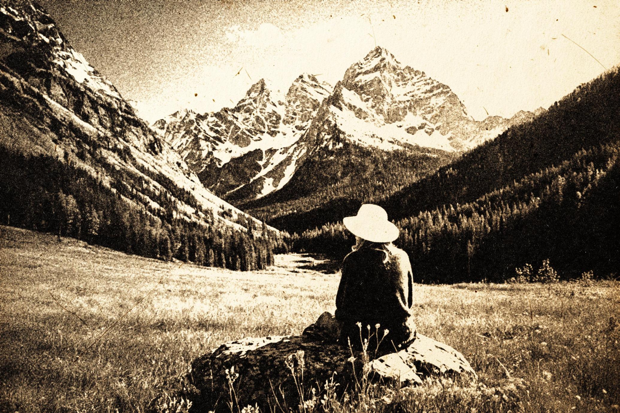 Vintage Risograph Photo Effect