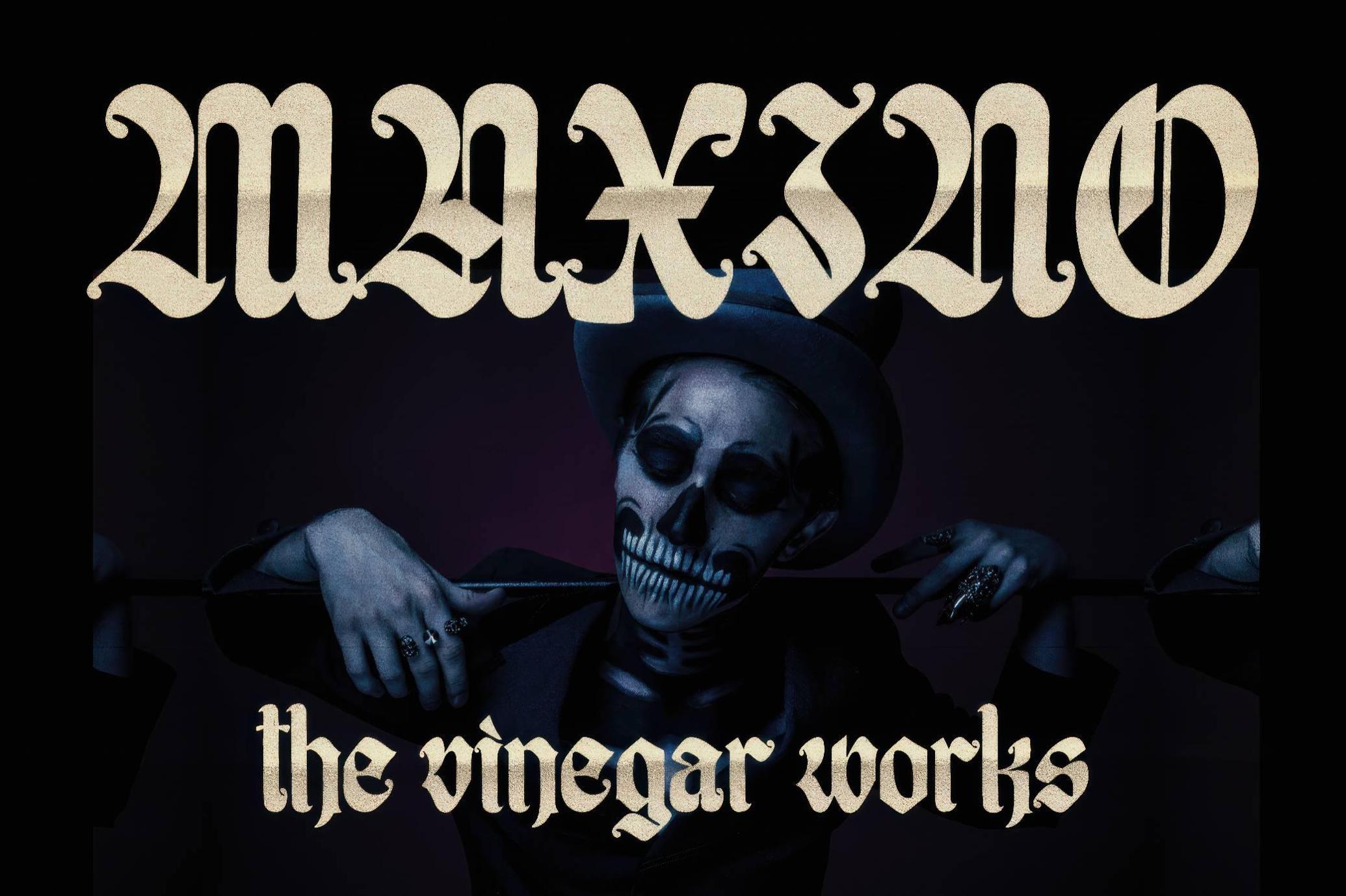 Devans — Handrawn Blackletter Font