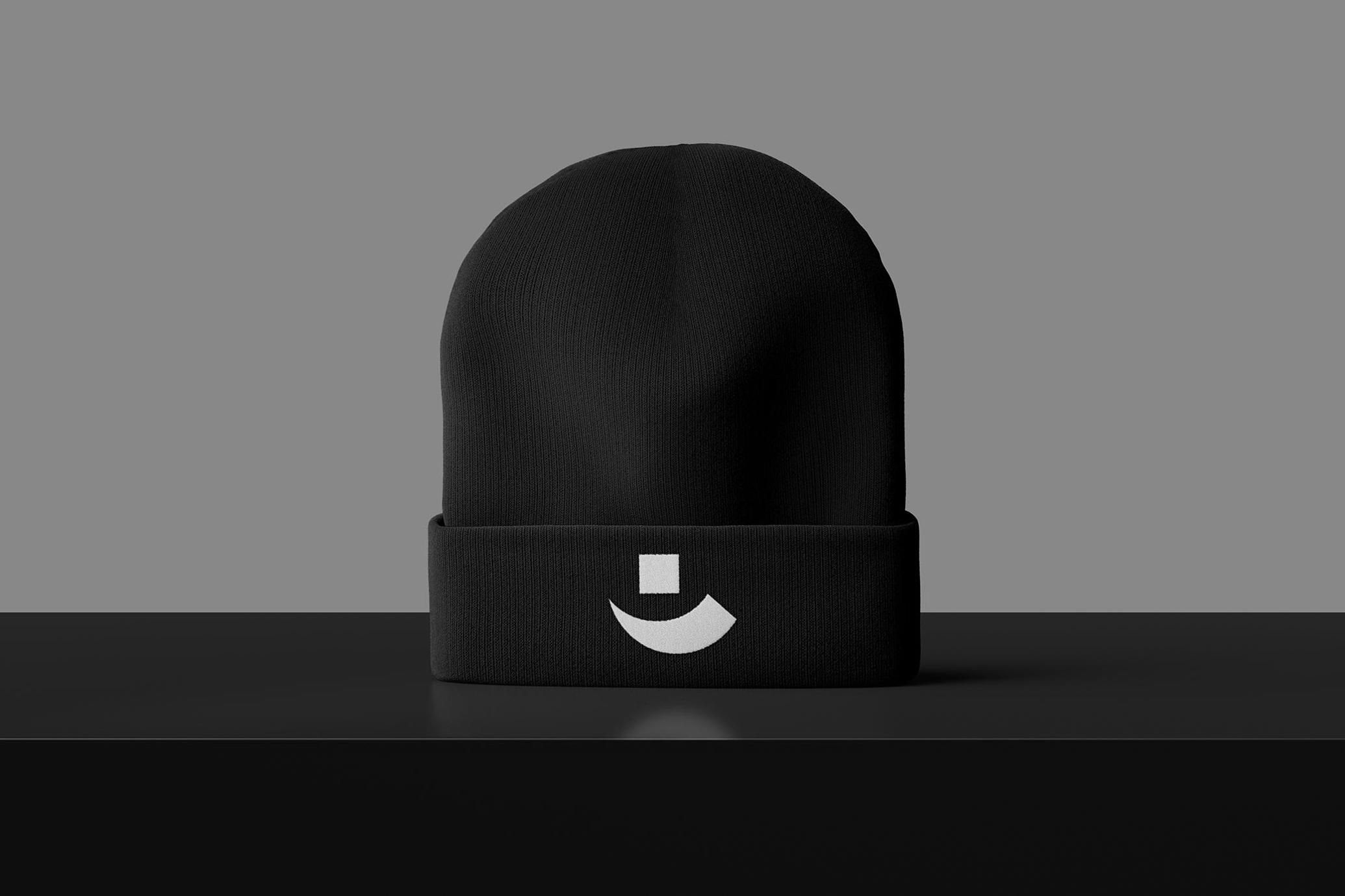 Beanie Mockup