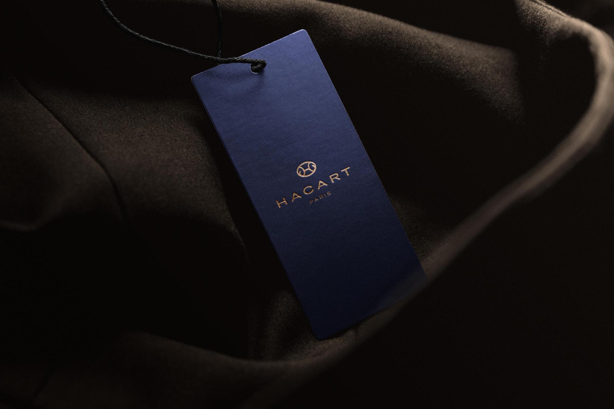 Logo Mockup Black Luxury Tag