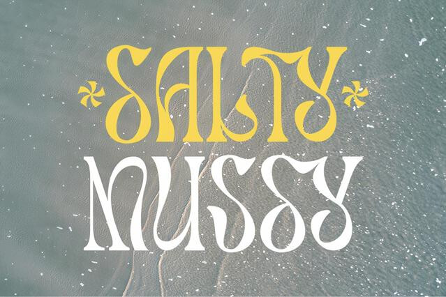 Salty Mussy - Quirky Twisted Display
