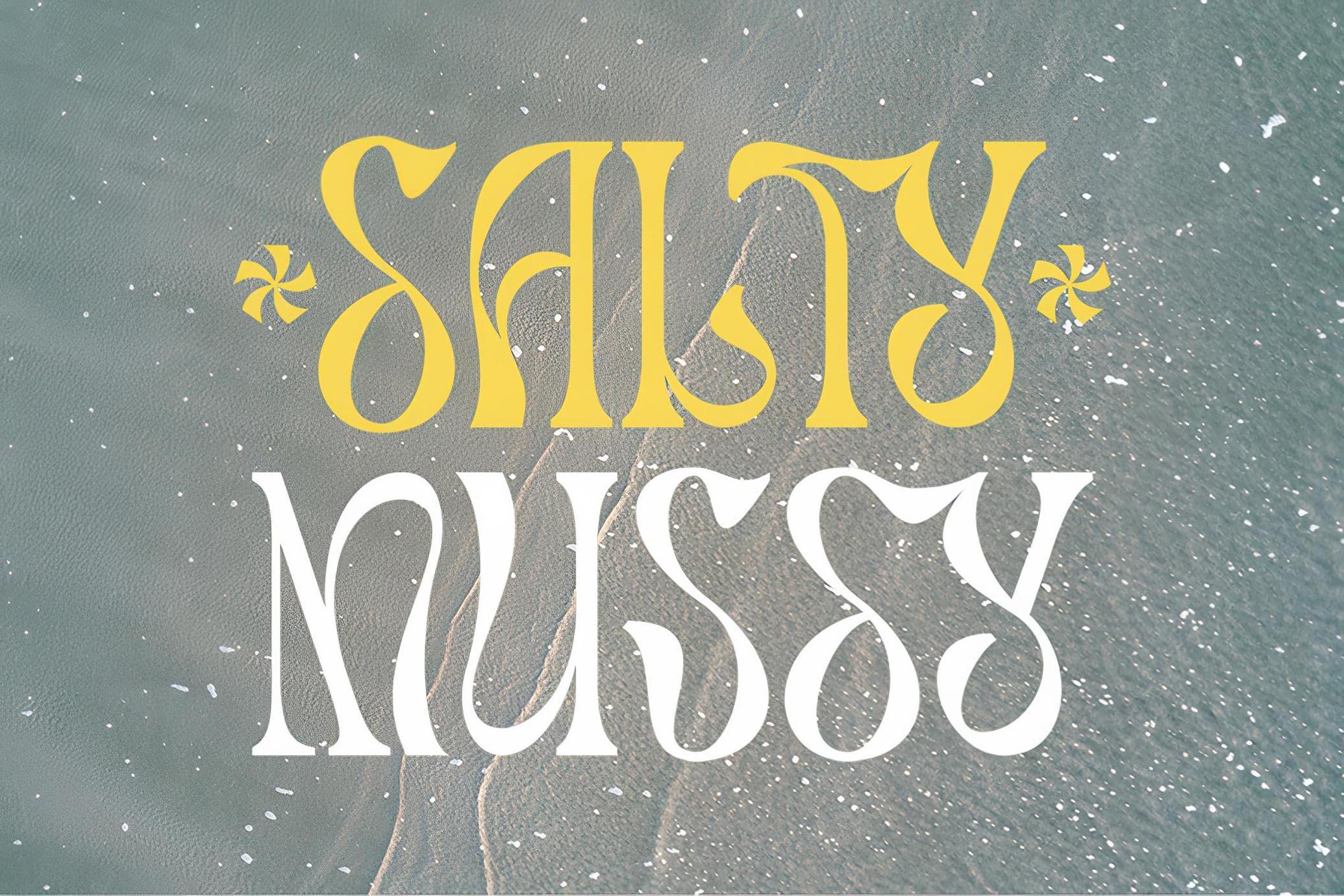 Salty Mussy - Quirky Twisted Display