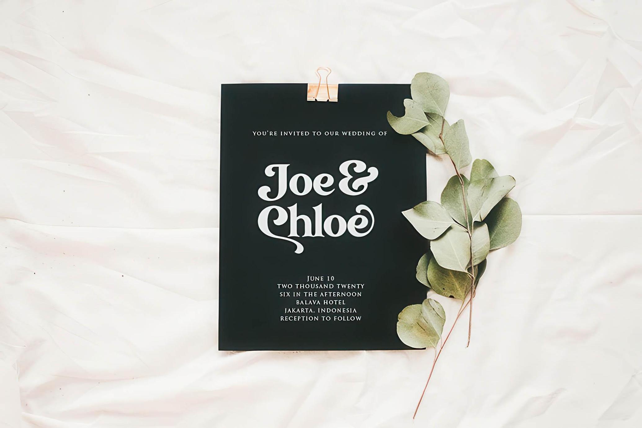 Transcity - A Playful Serif
