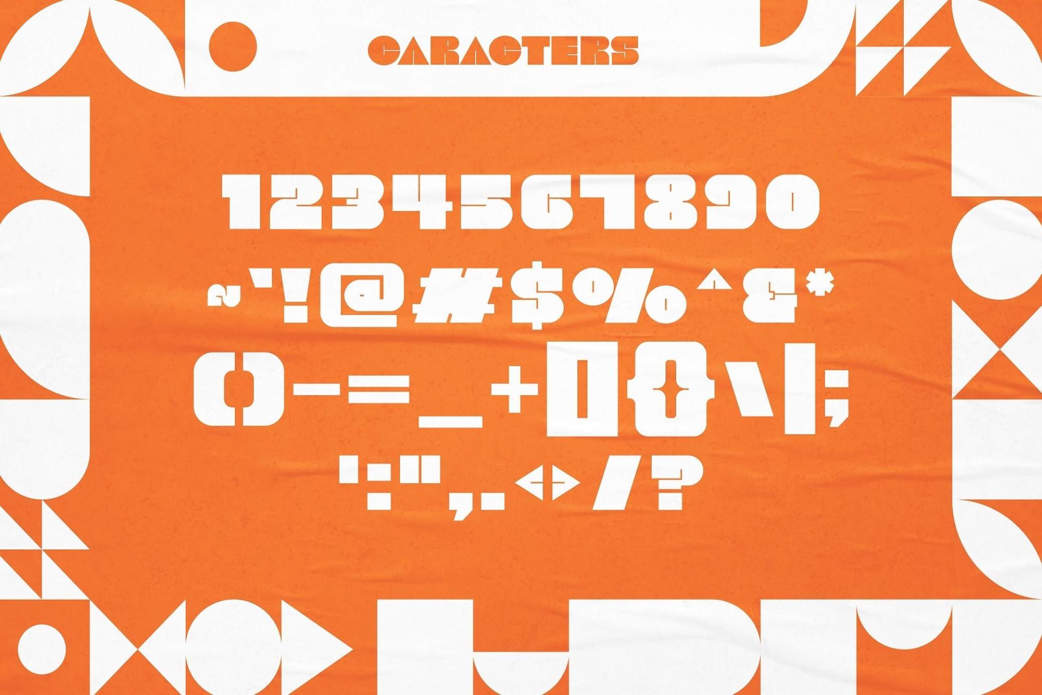 Chunky Charmer - Bold Typeface