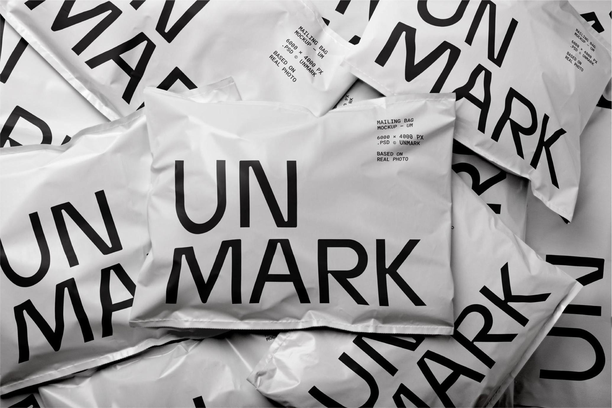Mailing Bag Mockup