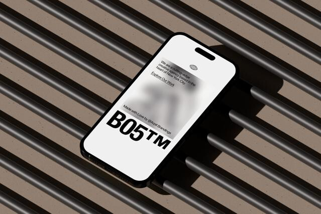 iPhone 16 Mockup