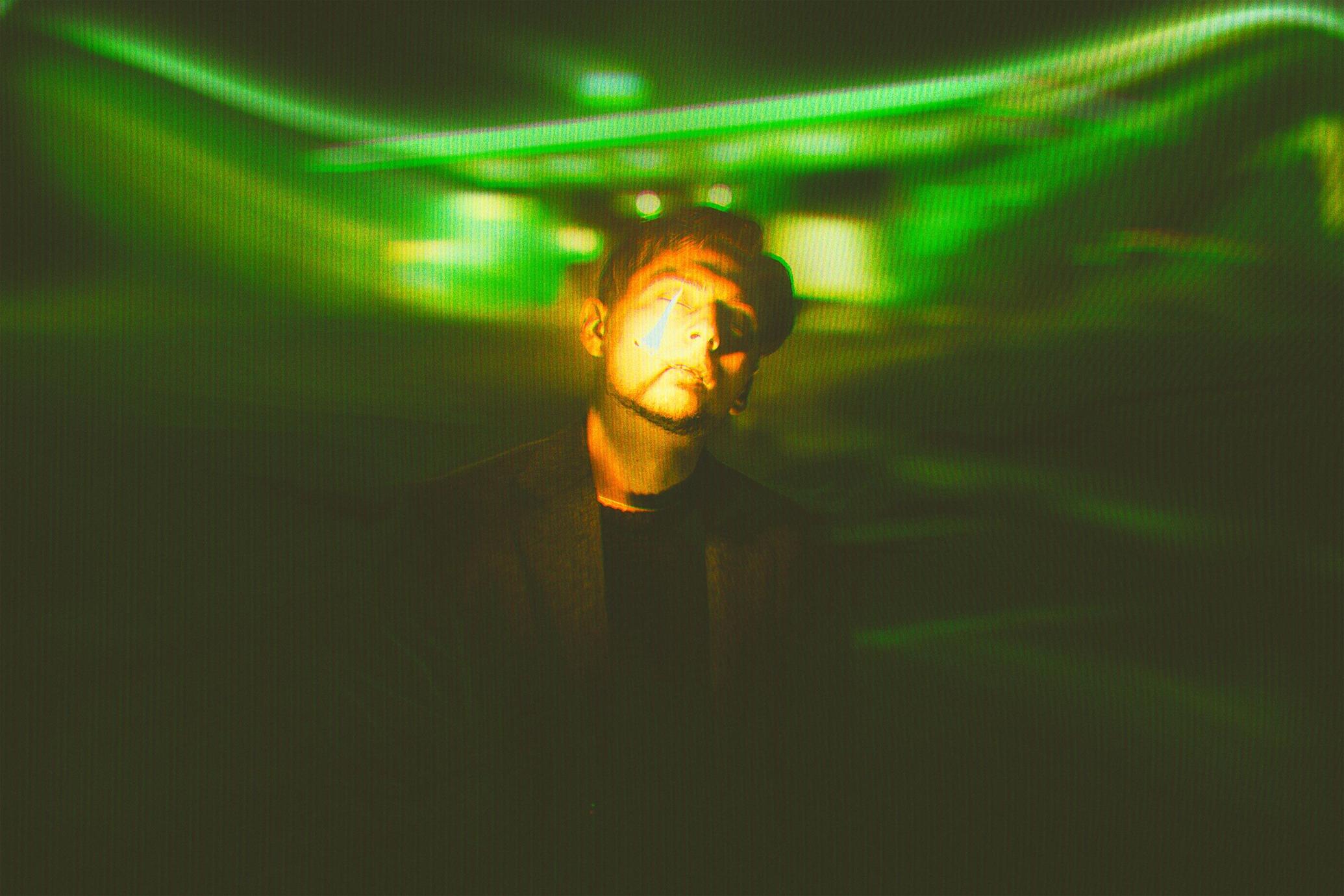 Old TV Photo Effect