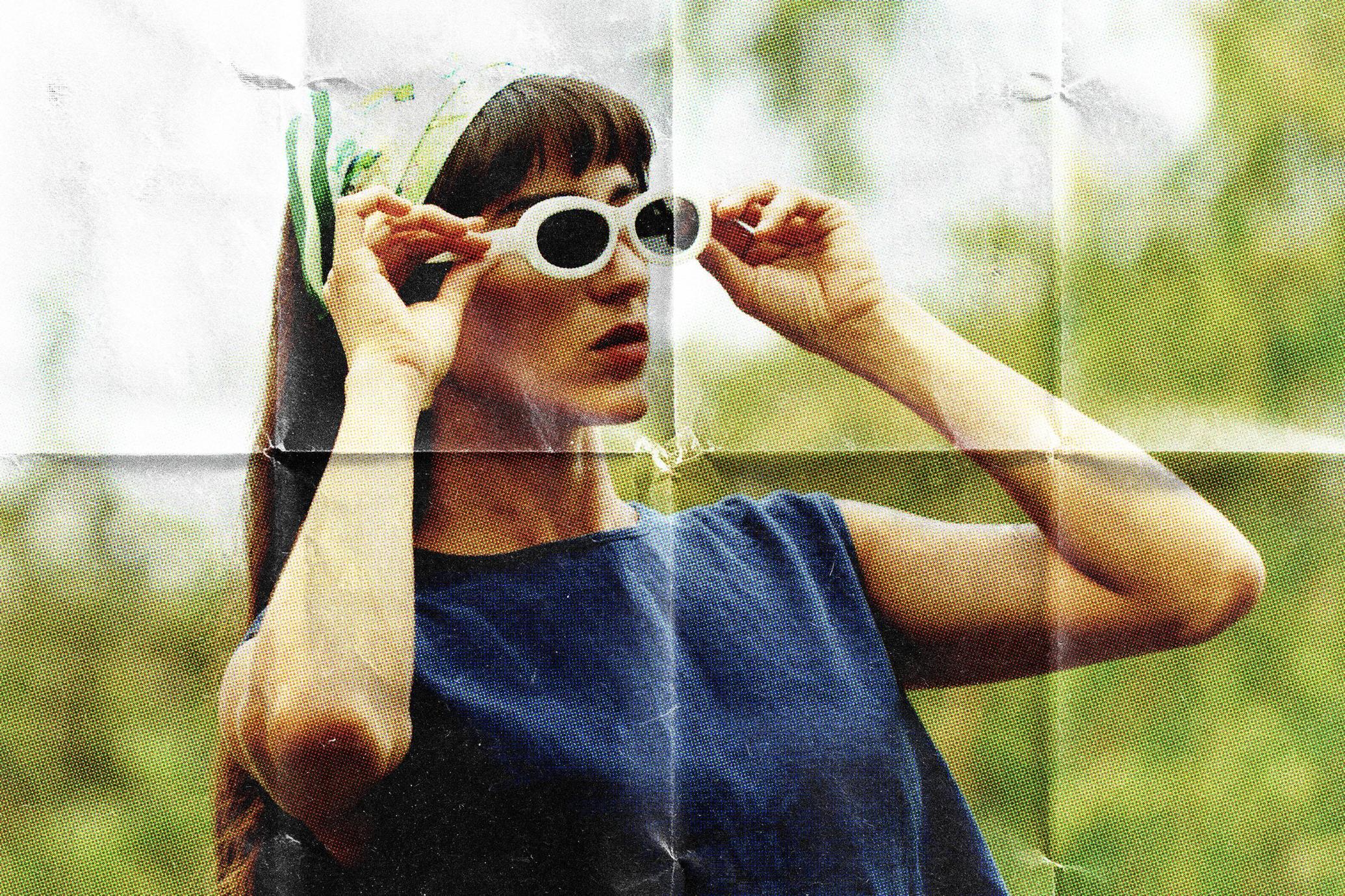 Folded Paper Photo Effect