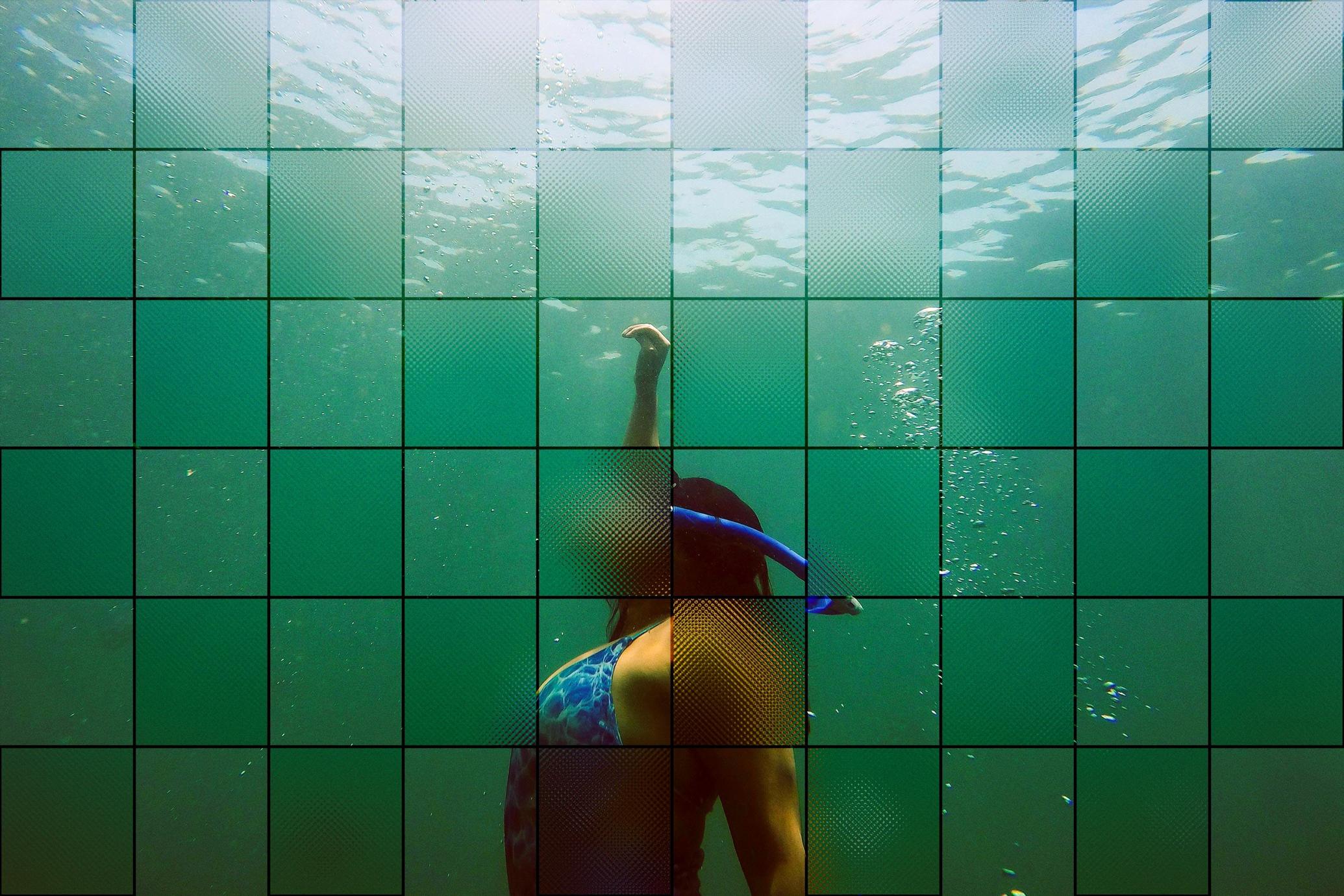 Square Glass Tile Photo Effect