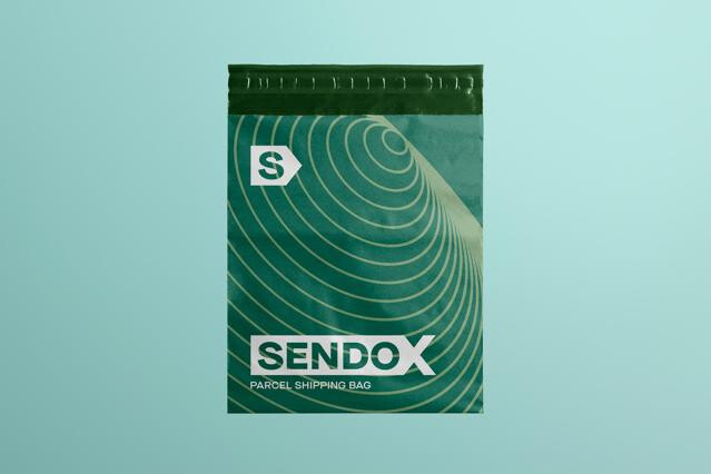 E-commerce Mailer Bag Mockup