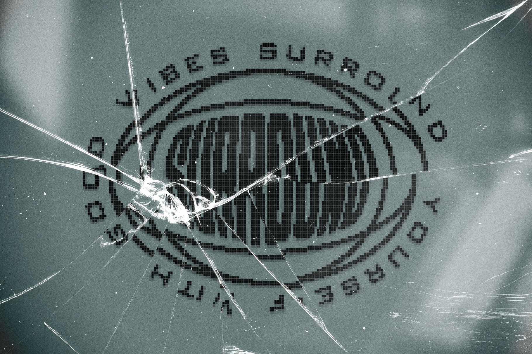 Broken Screen Text & Logo Effect