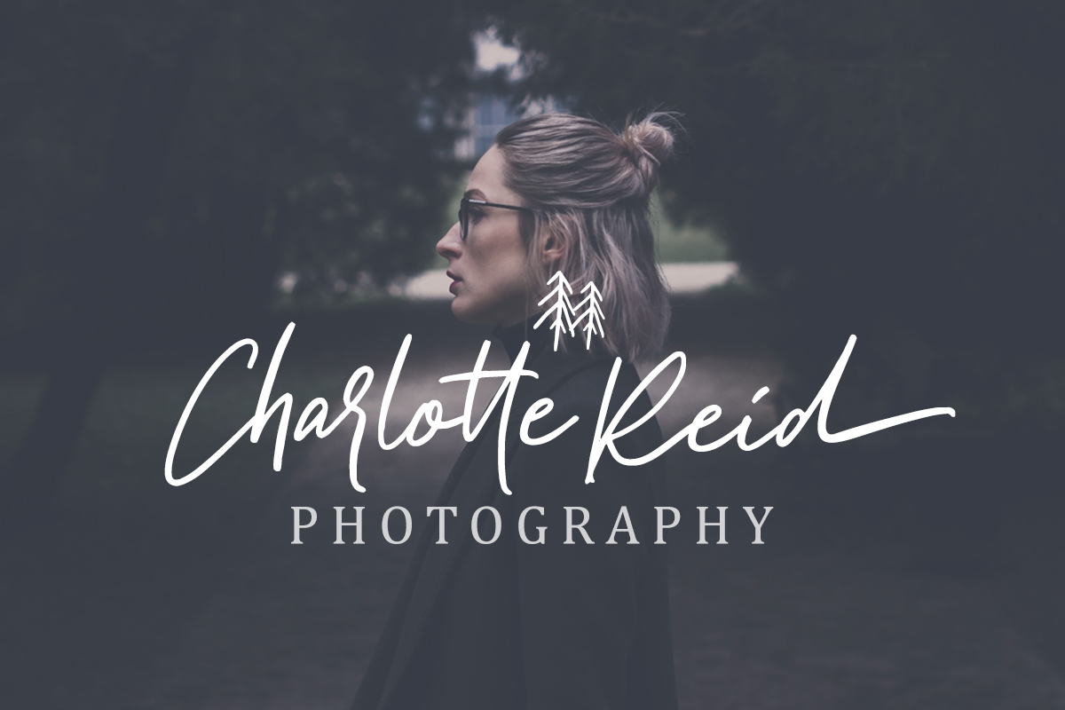Aurelie Smith Signature Font + Extra